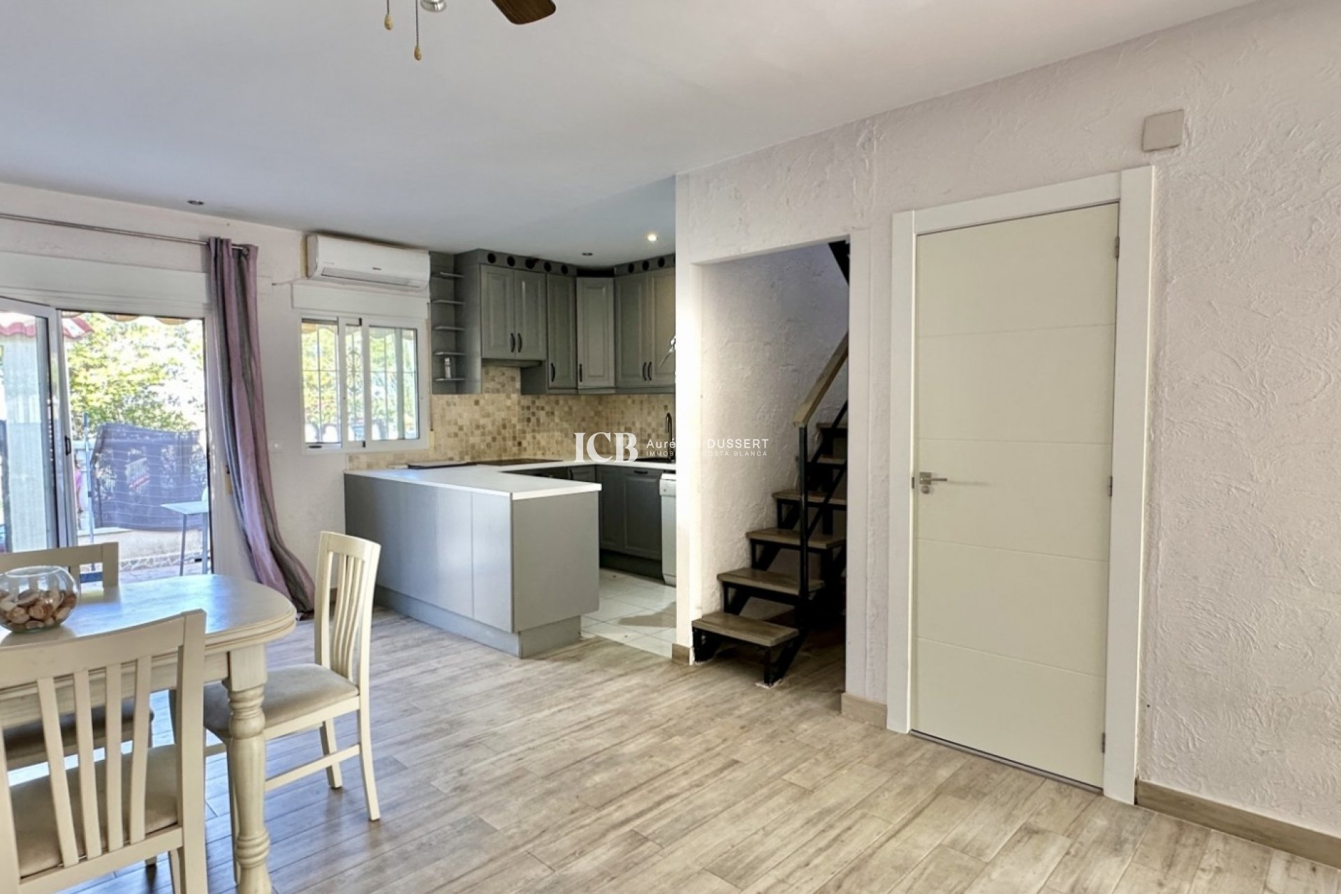 Resale - Townhouse -
Guardamar del Segura - Lomas de Polo-Pinomar