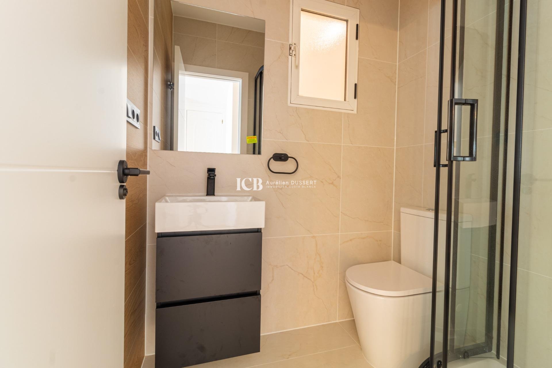 Resale - Townhouse -
Los Altos - Torrevieja