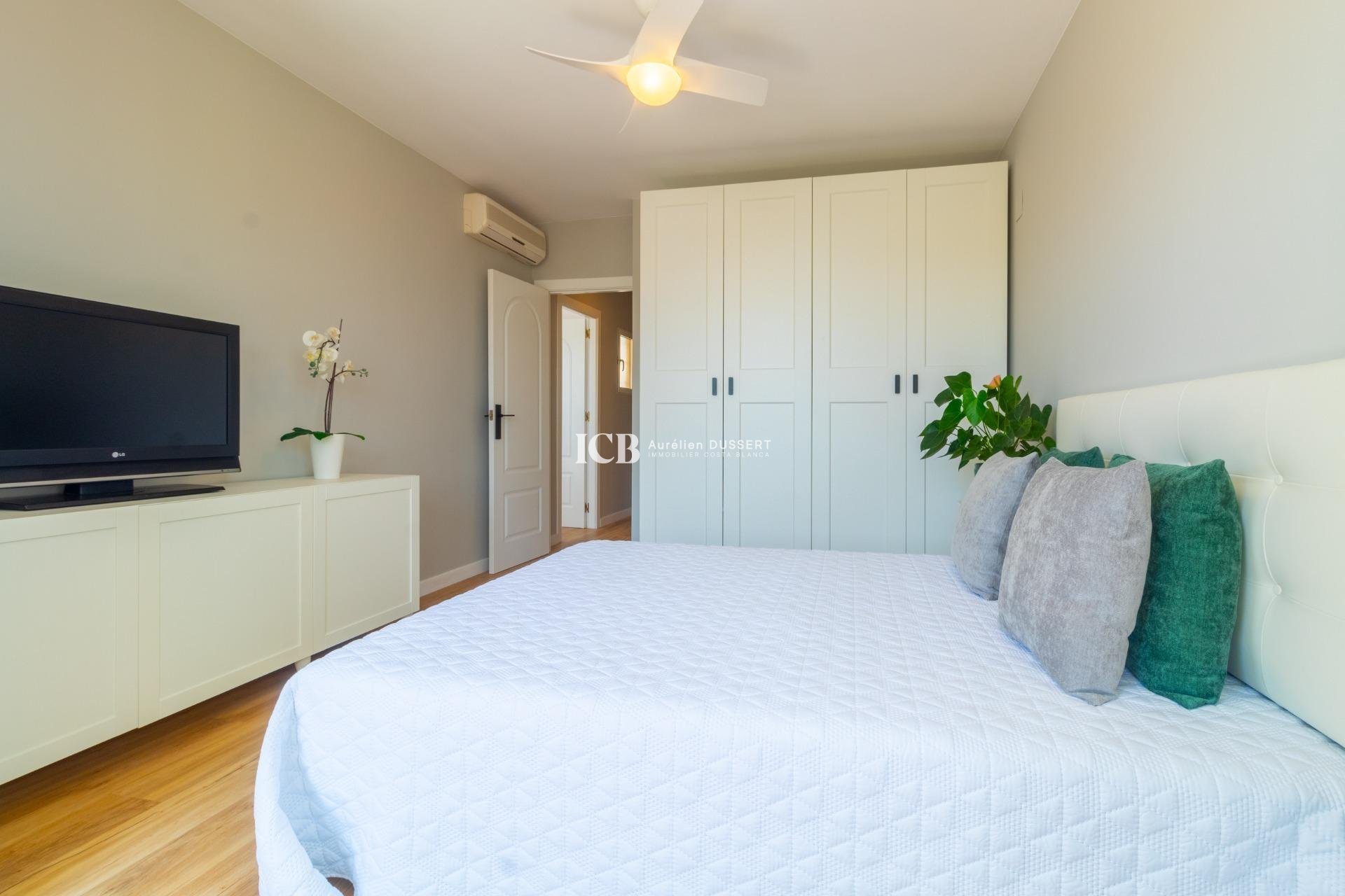 Resale - Townhouse -
Los Altos - Torrevieja