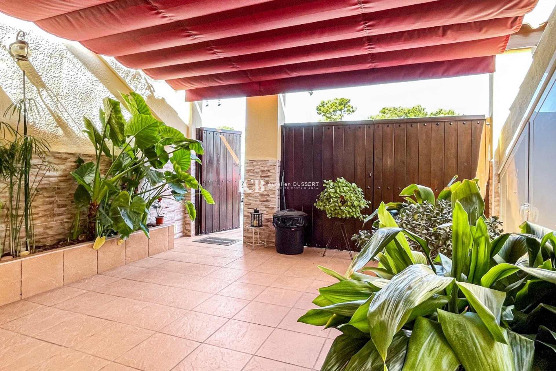 Resale - Townhouse -
Los Altos - Torrevieja