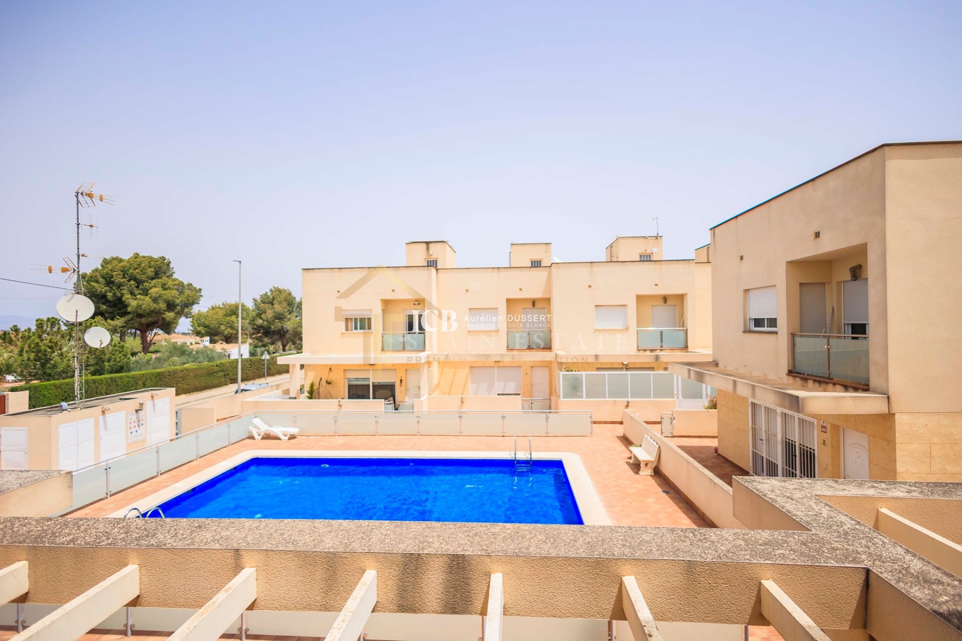 Resale - Townhouse -
Los Montesinos - Alicante