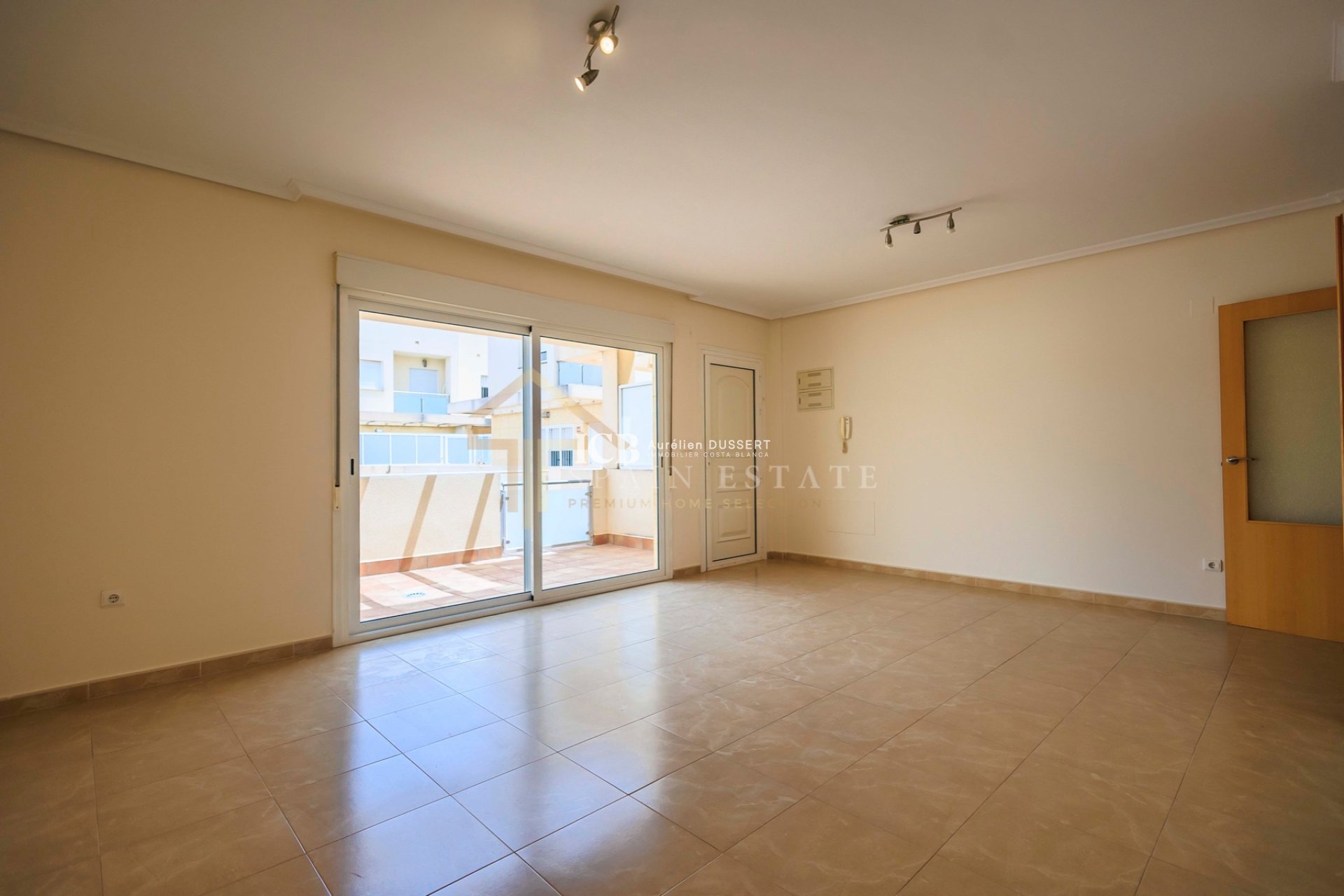 Resale - Townhouse -
Los Montesinos - Alicante