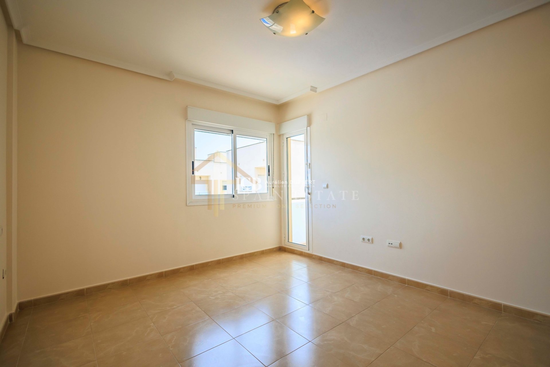 Resale - Townhouse -
Los Montesinos - Alicante