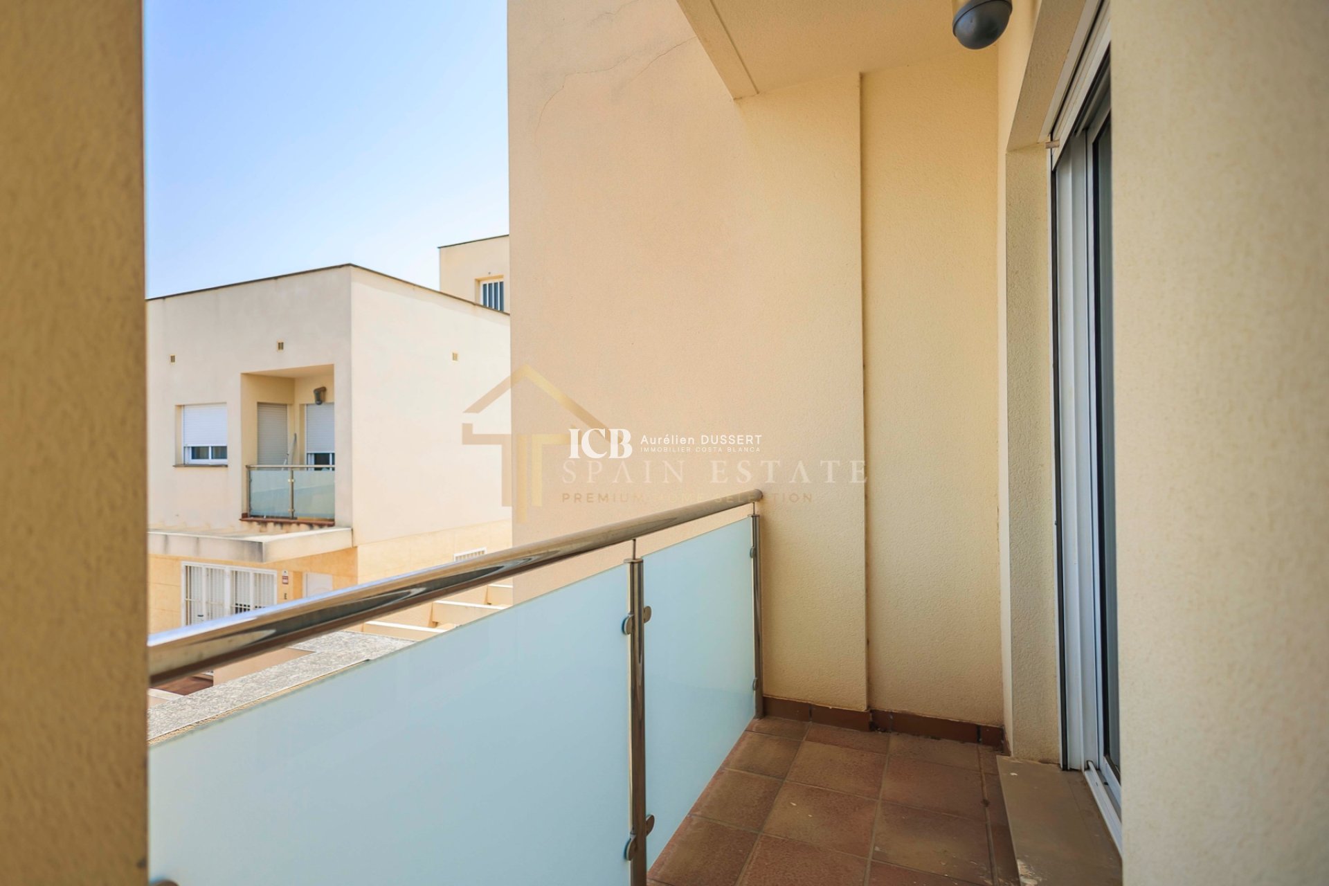 Resale - Townhouse -
Los Montesinos - Alicante