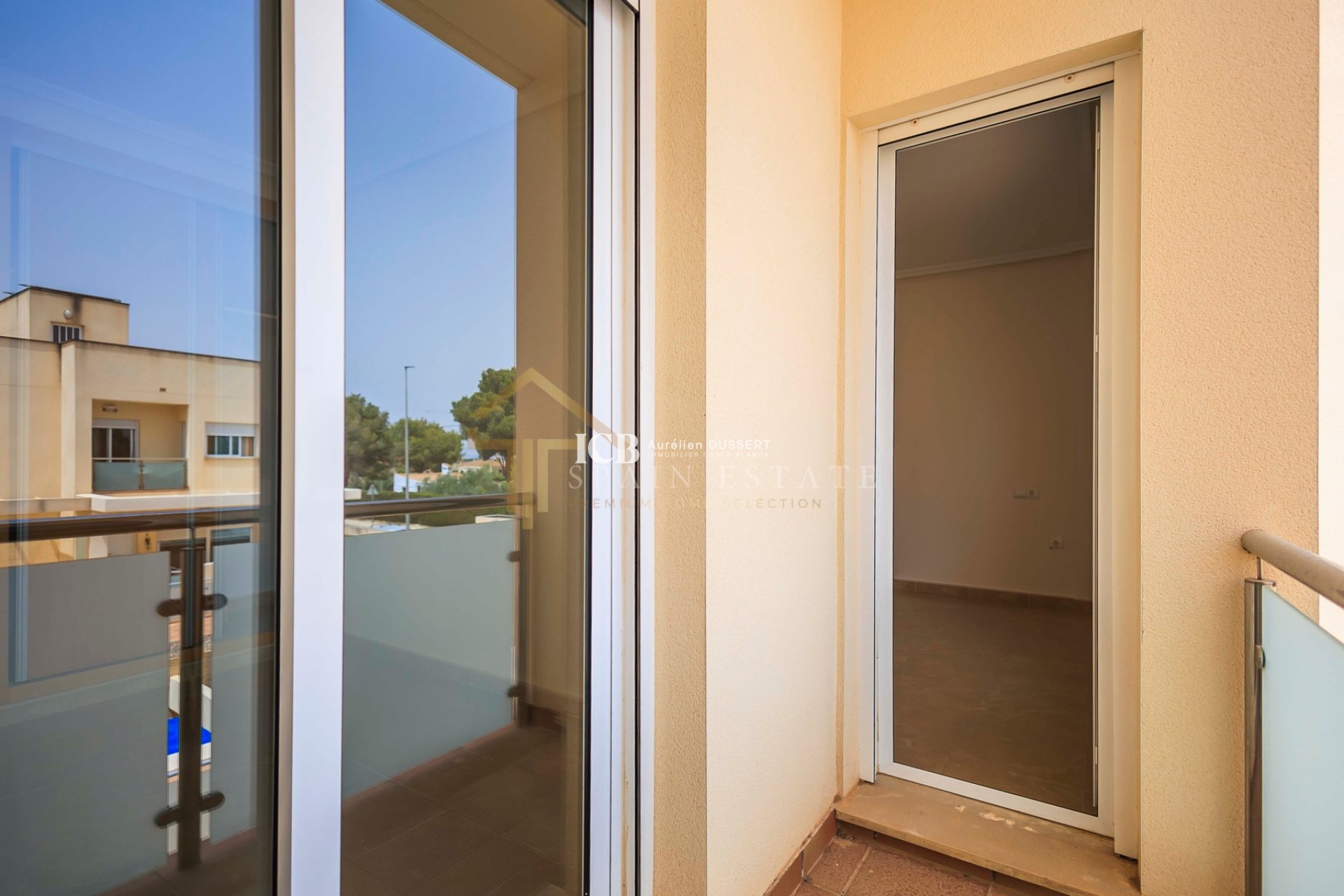 Resale - Townhouse -
Los Montesinos - Alicante