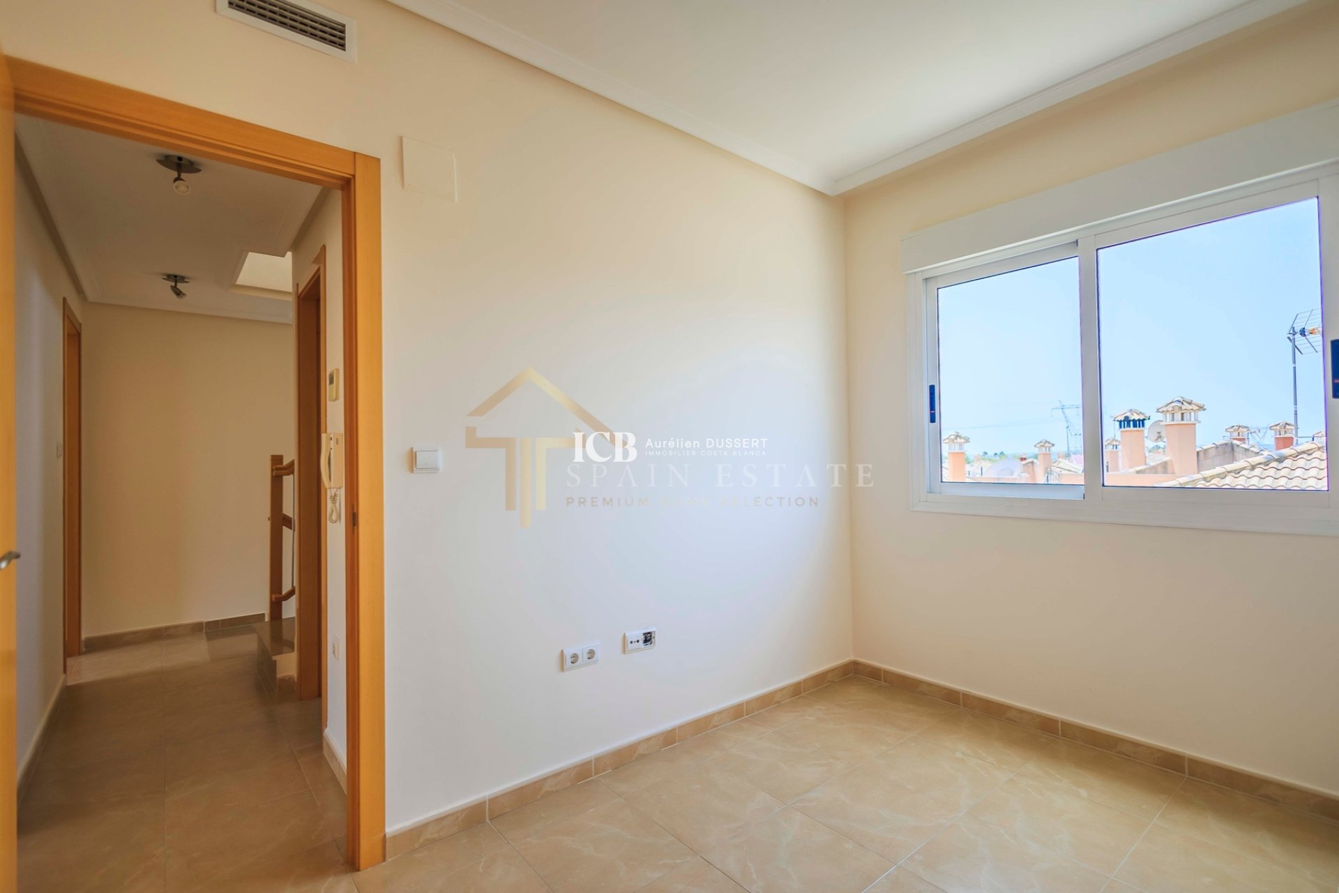 Resale - Townhouse -
Los Montesinos - Alicante