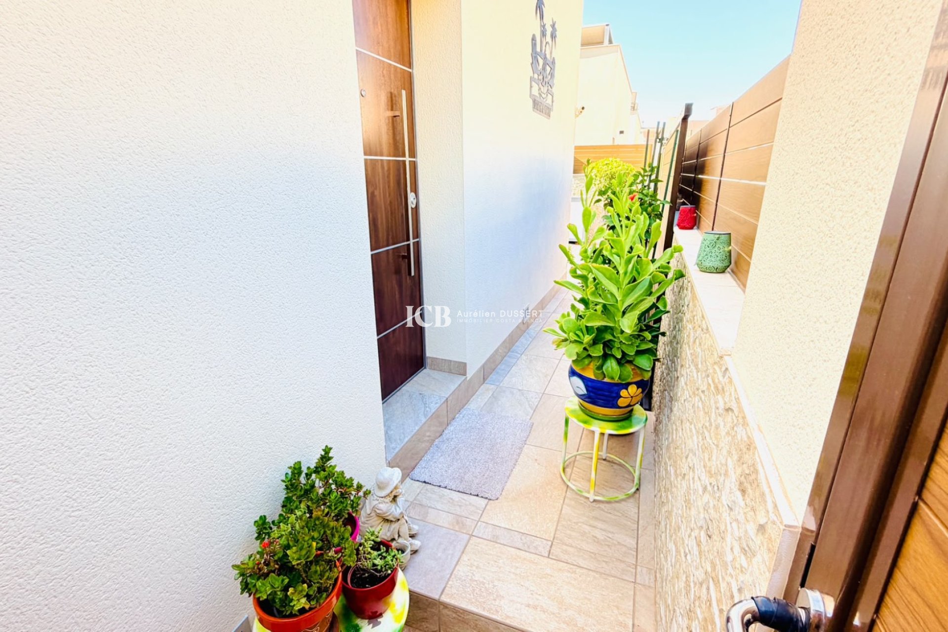Resale - Townhouse -
Los Montesinos - La Herada