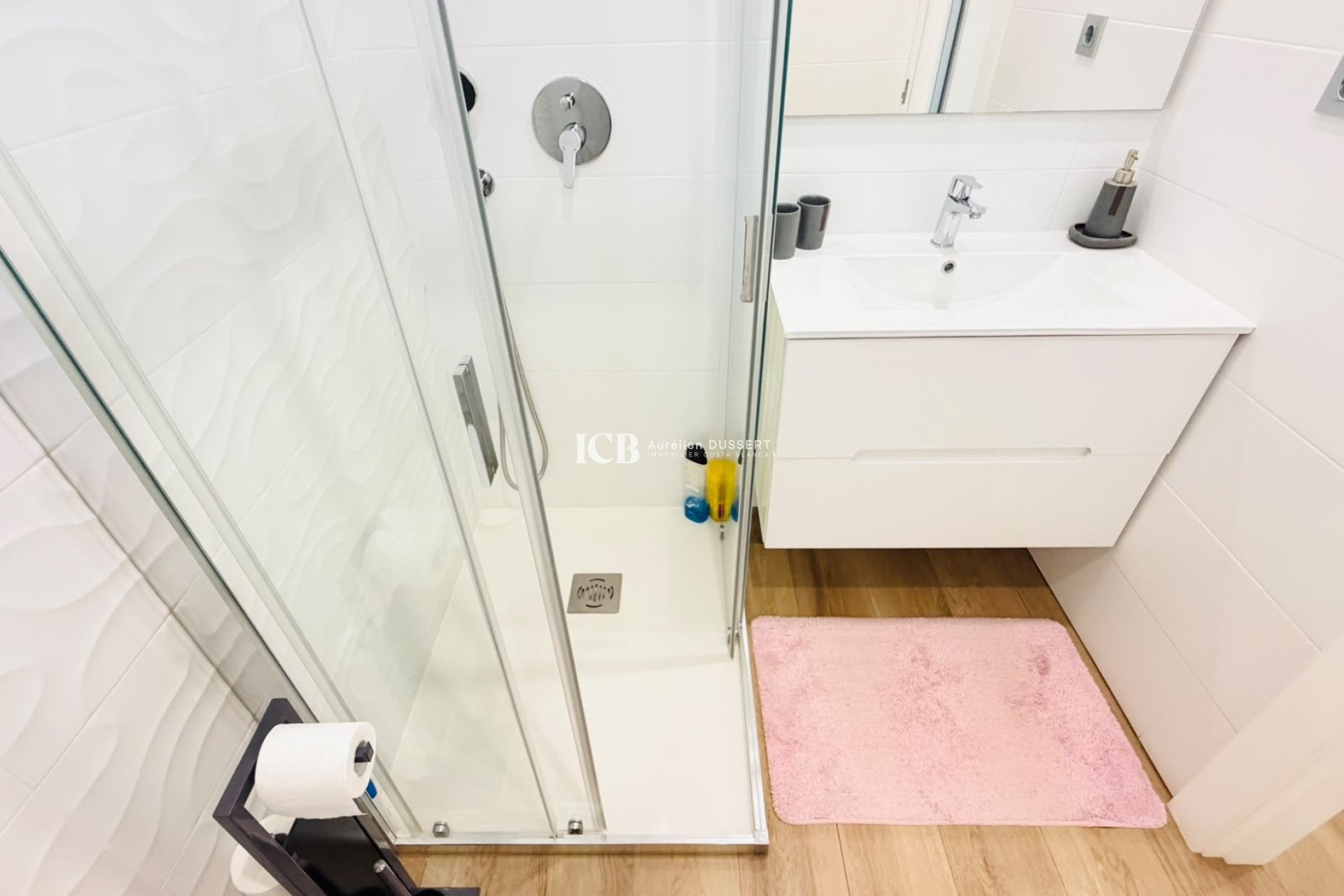 Resale - Townhouse -
Los Montesinos - La Herada
