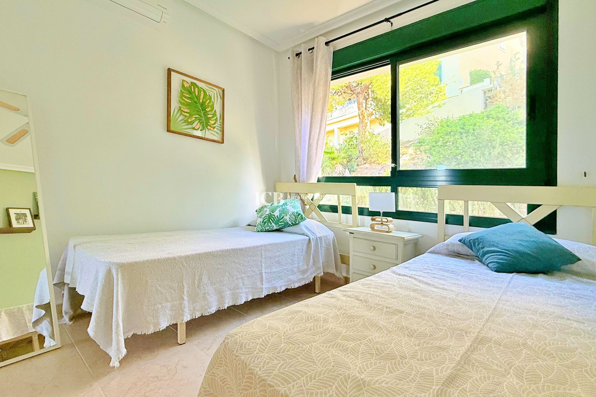 Resale - Townhouse -
Orihuela Costa - Campoamor Golf