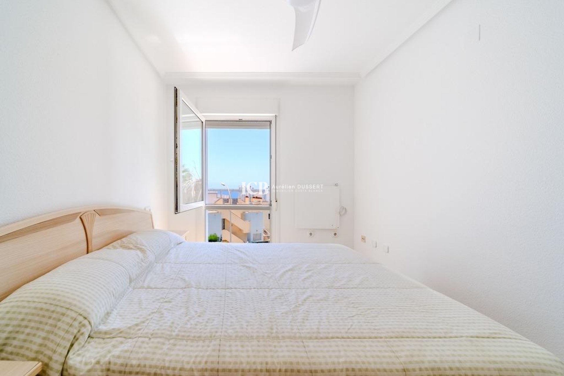 Resale - Townhouse -
Orihuela Costa - Campoamor
