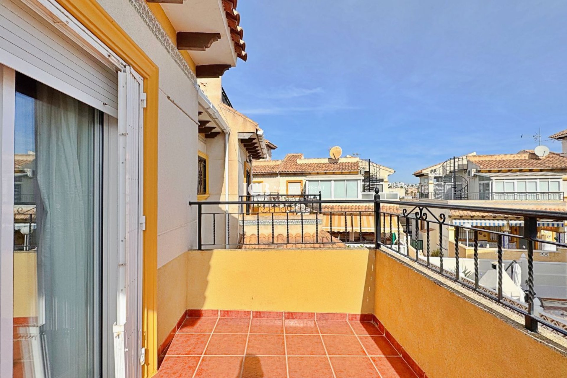 Resale - Townhouse -
Orihuela Costa - La Campana