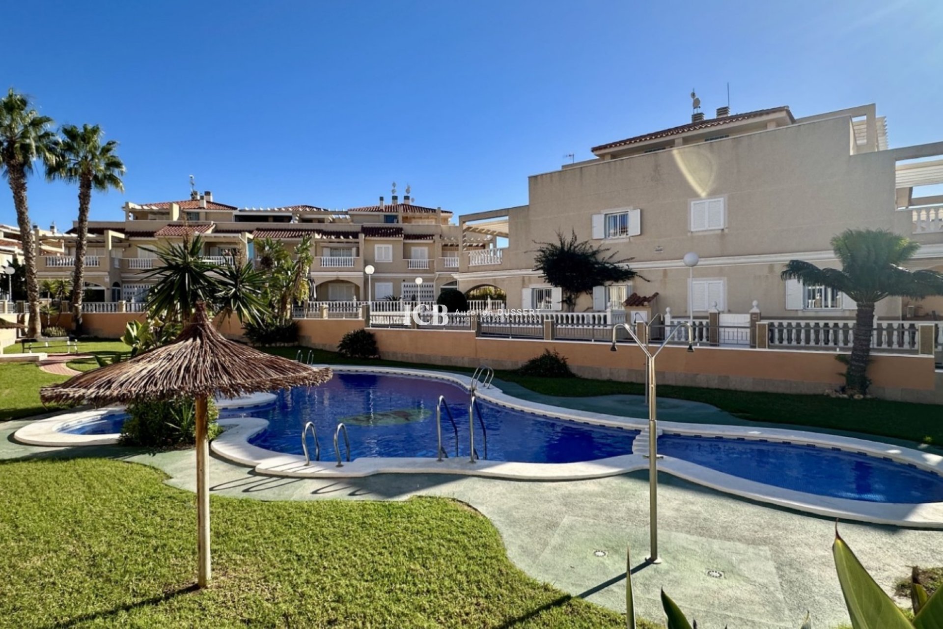 Resale - Townhouse -
Orihuela Costa - La Ciñuelica