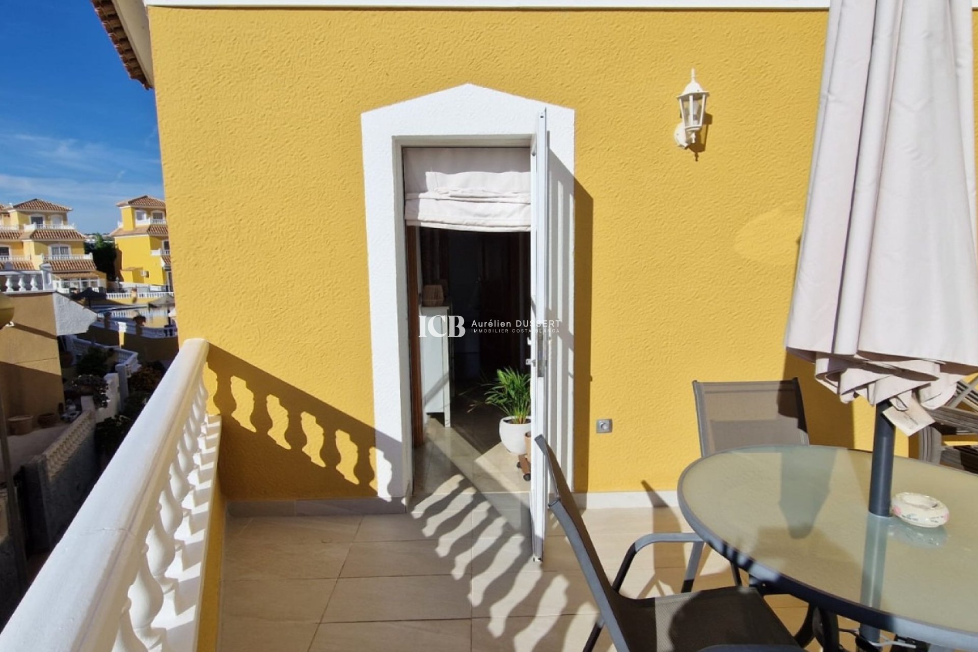 Resale - Townhouse -
Orihuela Costa - La Florida