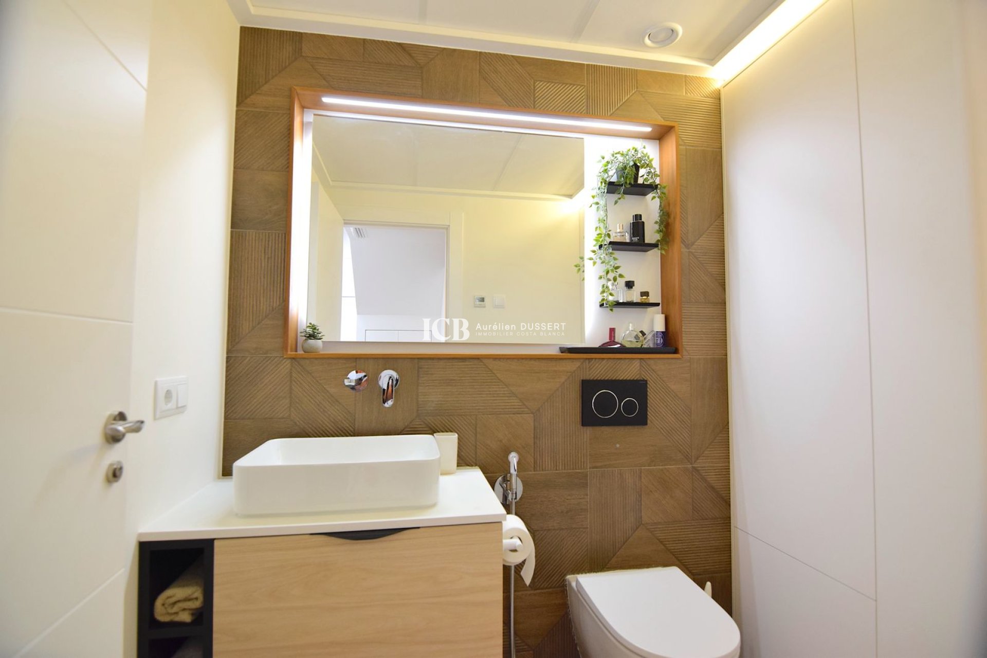 Resale - Townhouse -
Orihuela Costa - La Florida