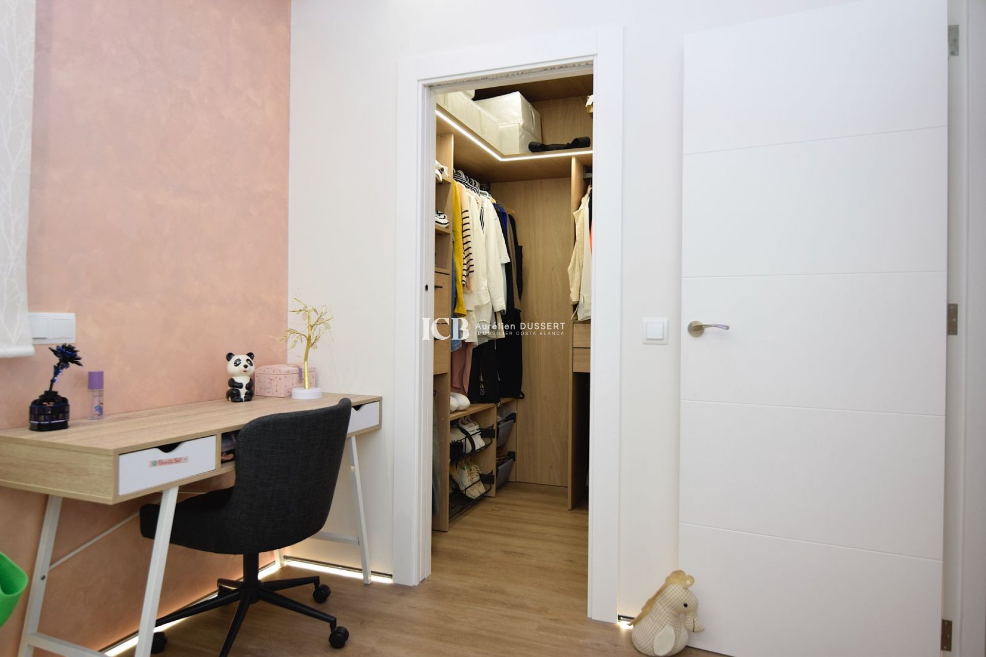 Resale - Townhouse -
Orihuela Costa - La Florida