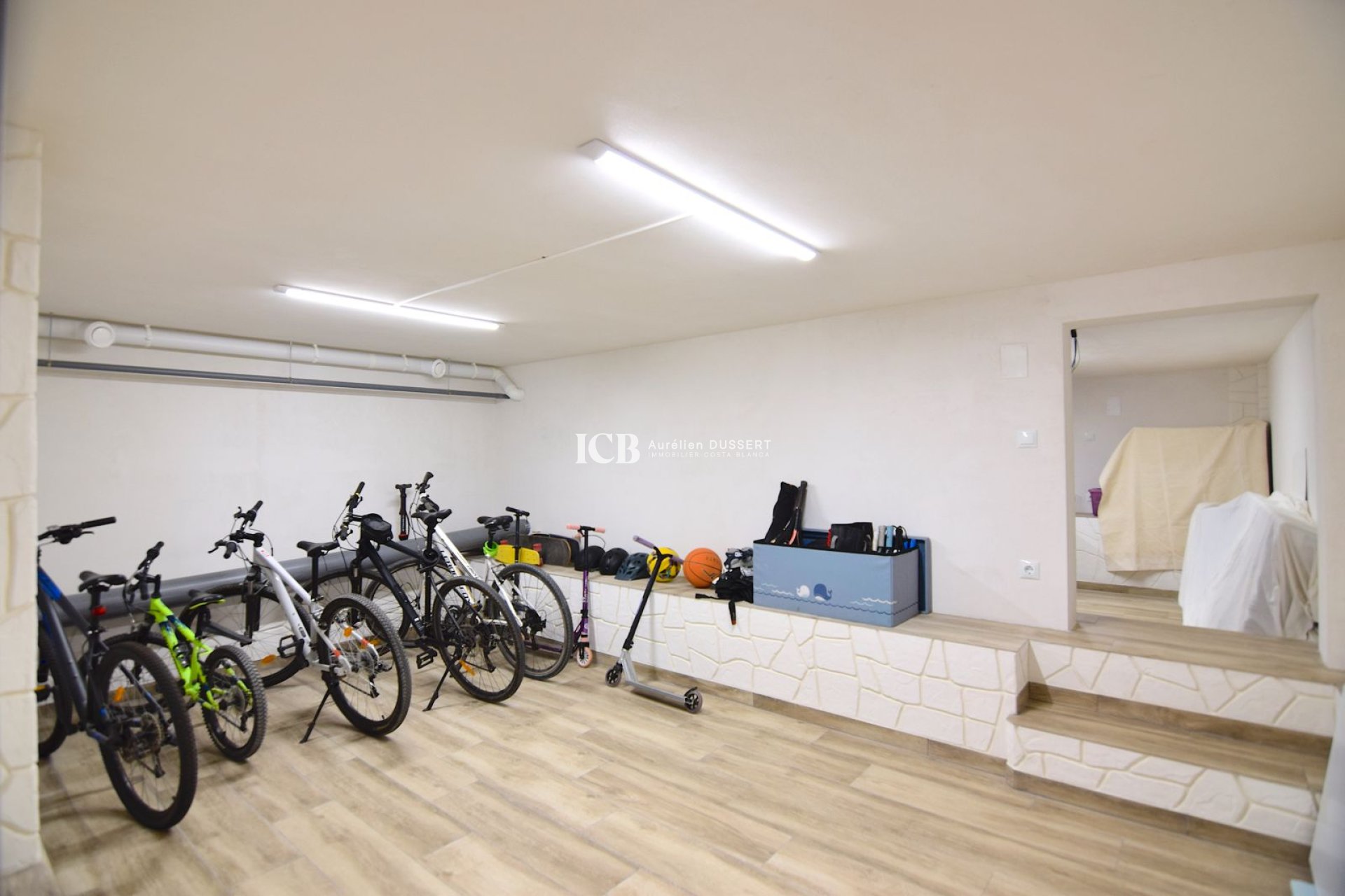 Resale - Townhouse -
Orihuela Costa - La Florida