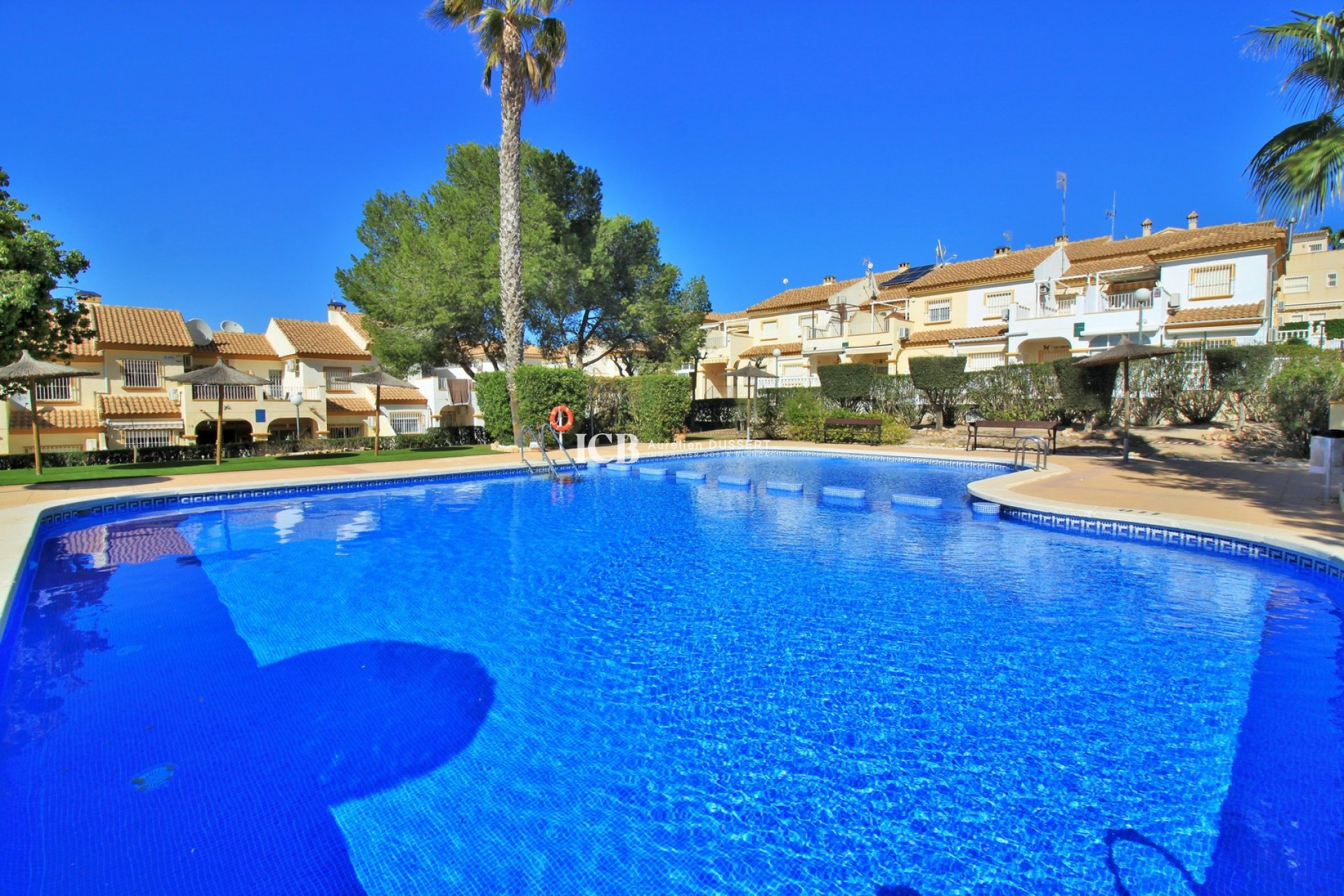 Resale - Townhouse -
Orihuela Costa - La Florida