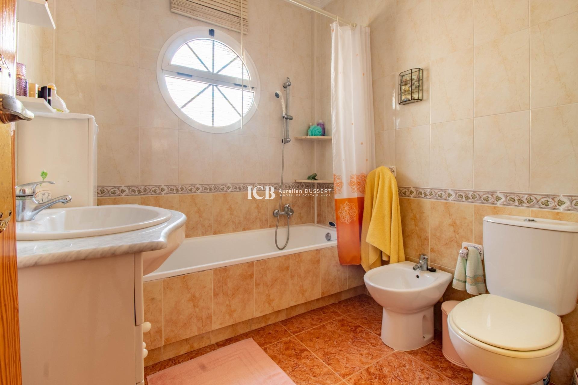 Resale - Townhouse -
Orihuela Costa - La Regia