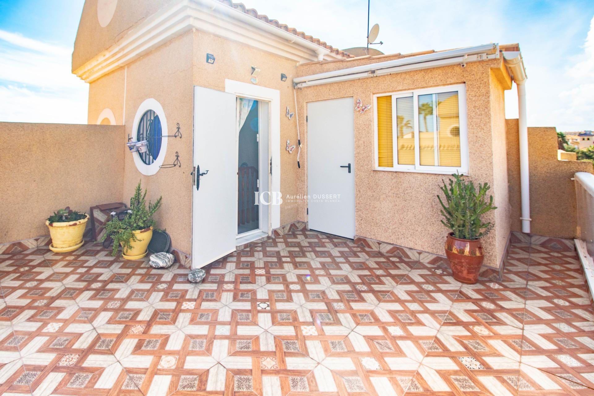 Resale - Townhouse -
Orihuela Costa - La Regia