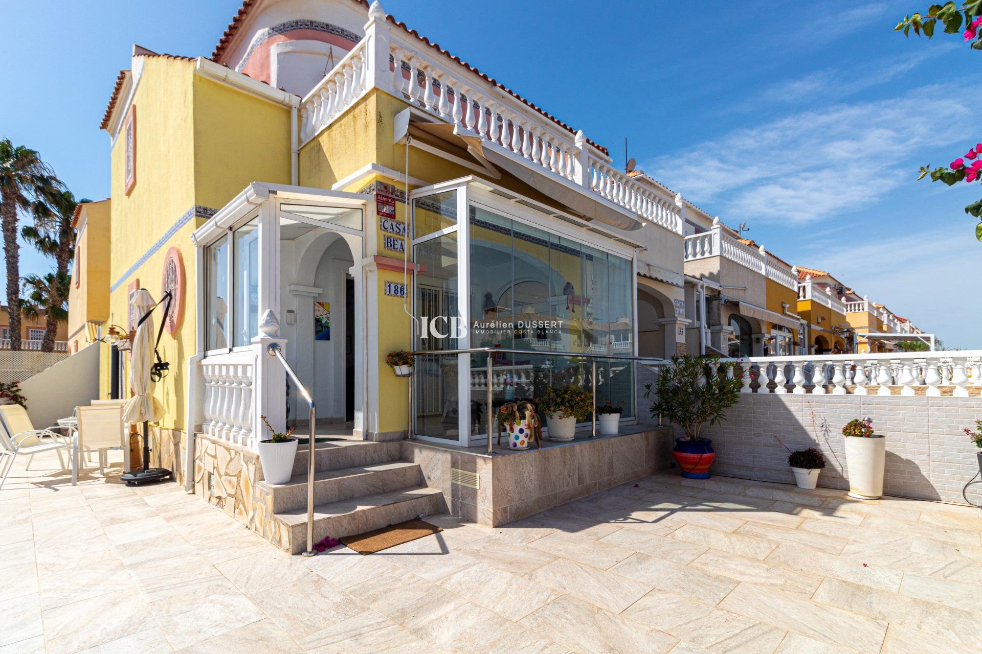 Resale - Townhouse -
Orihuela Costa - La Regia