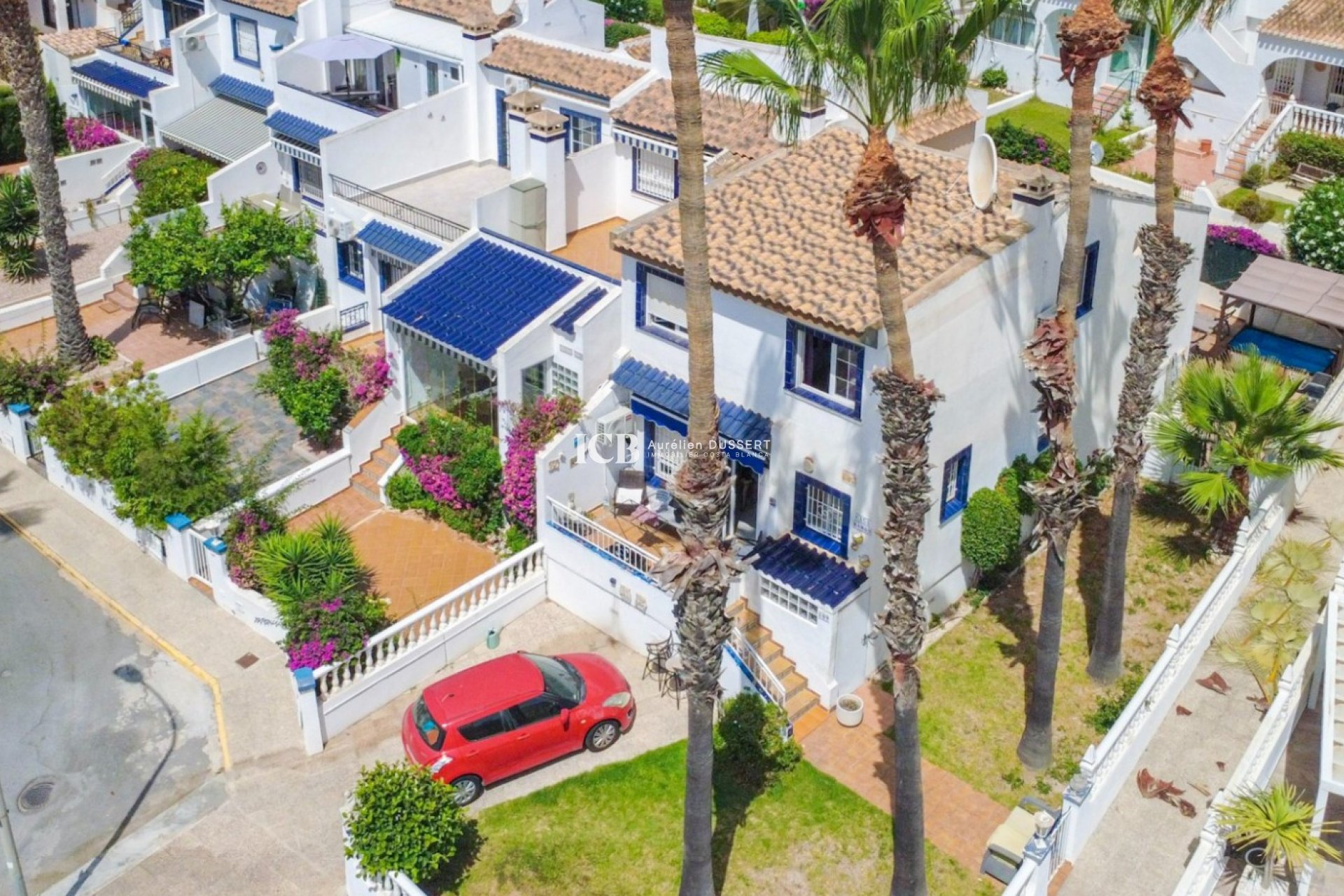 Resale - Townhouse -
Orihuela Costa - La Rioja