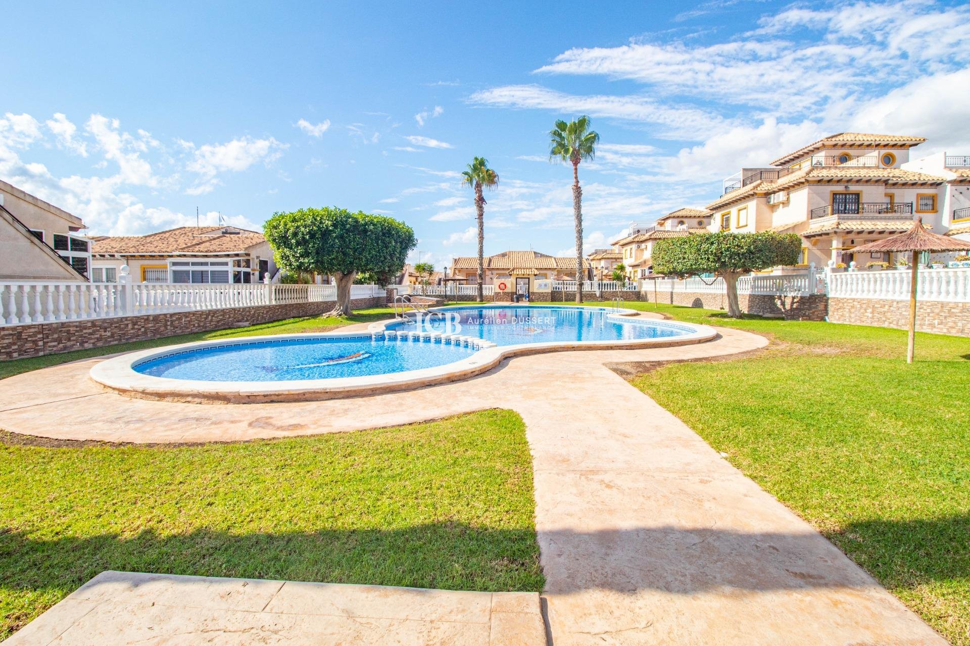 Resale - Townhouse -
Orihuela Costa - La Zenia