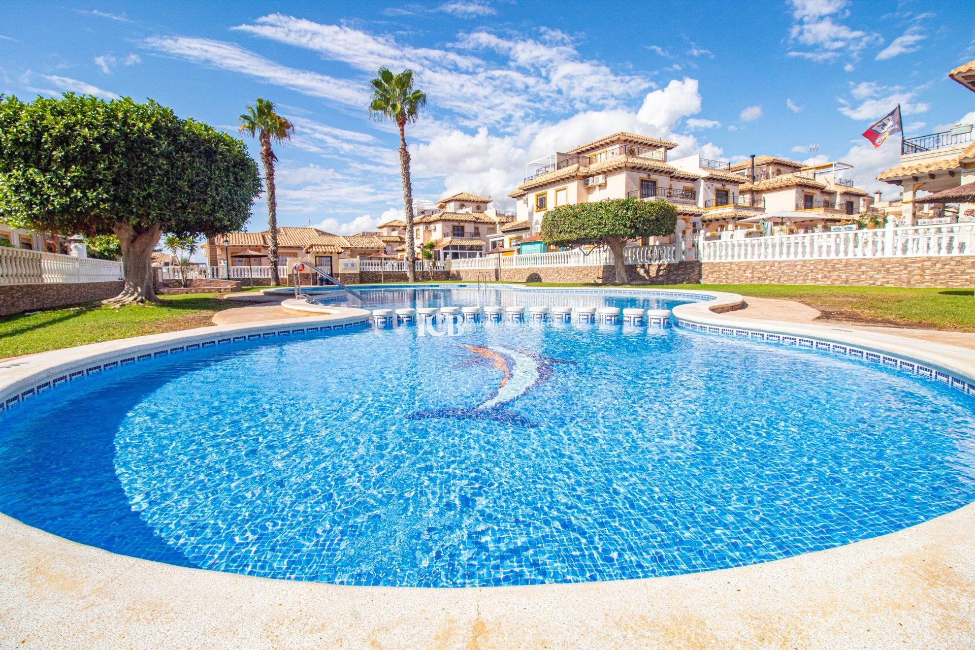 Resale - Townhouse -
Orihuela Costa - La Zenia