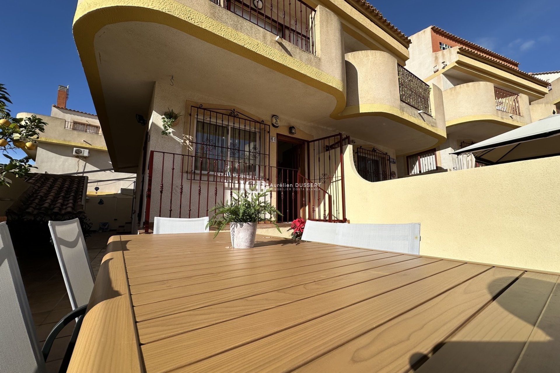 Resale - Townhouse -
Orihuela Costa - La Zenia