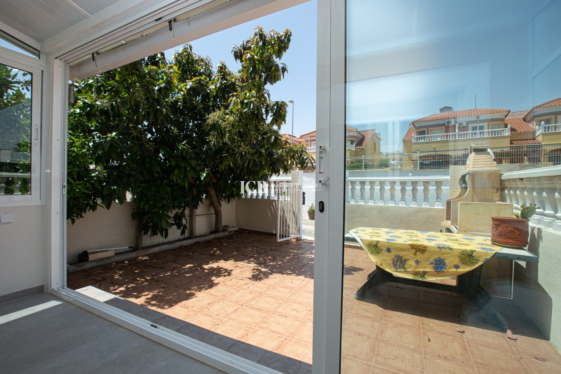 Resale - Townhouse -
Orihuela Costa - La Zenia