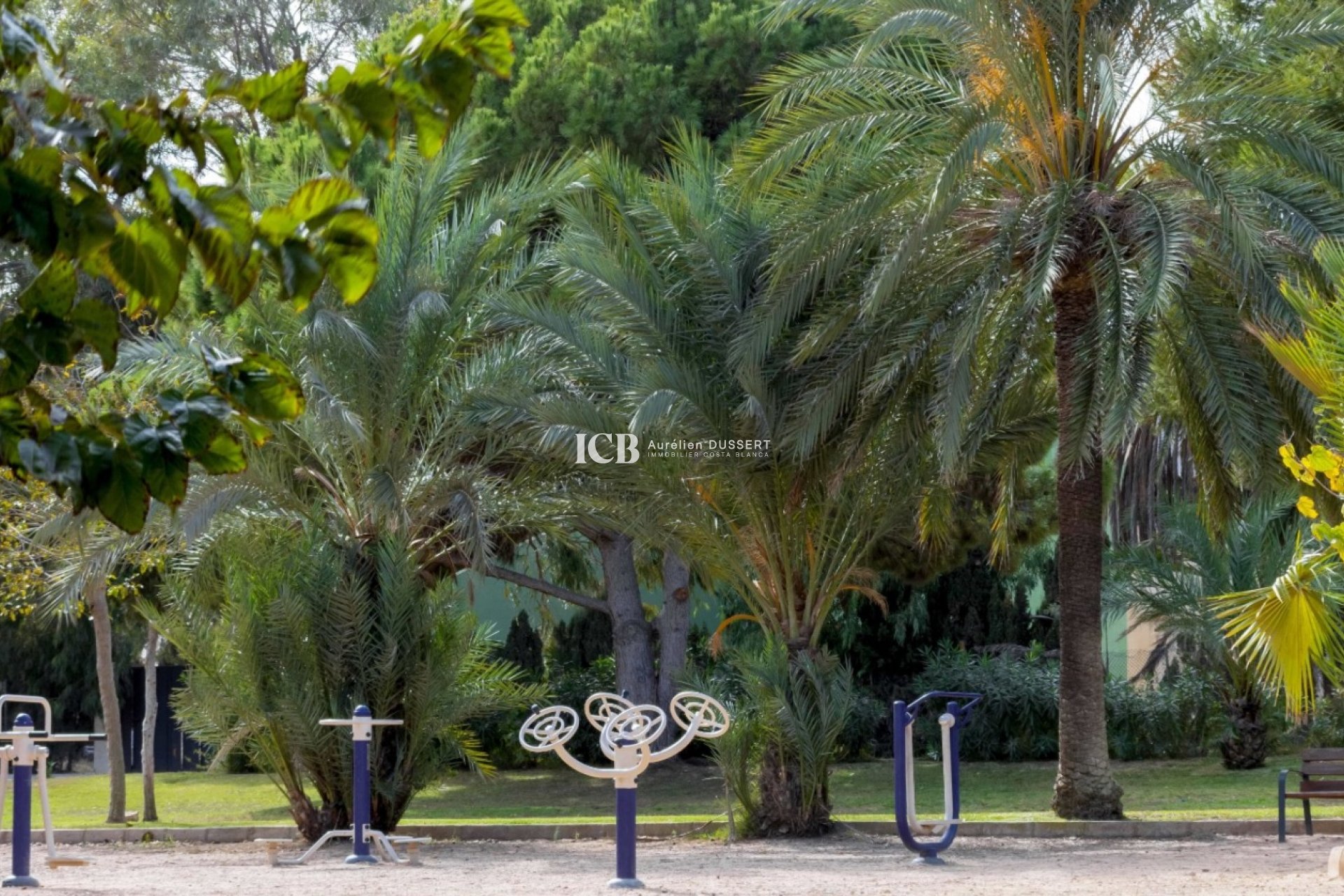 Resale - Townhouse -
Orihuela Costa - La Zenia