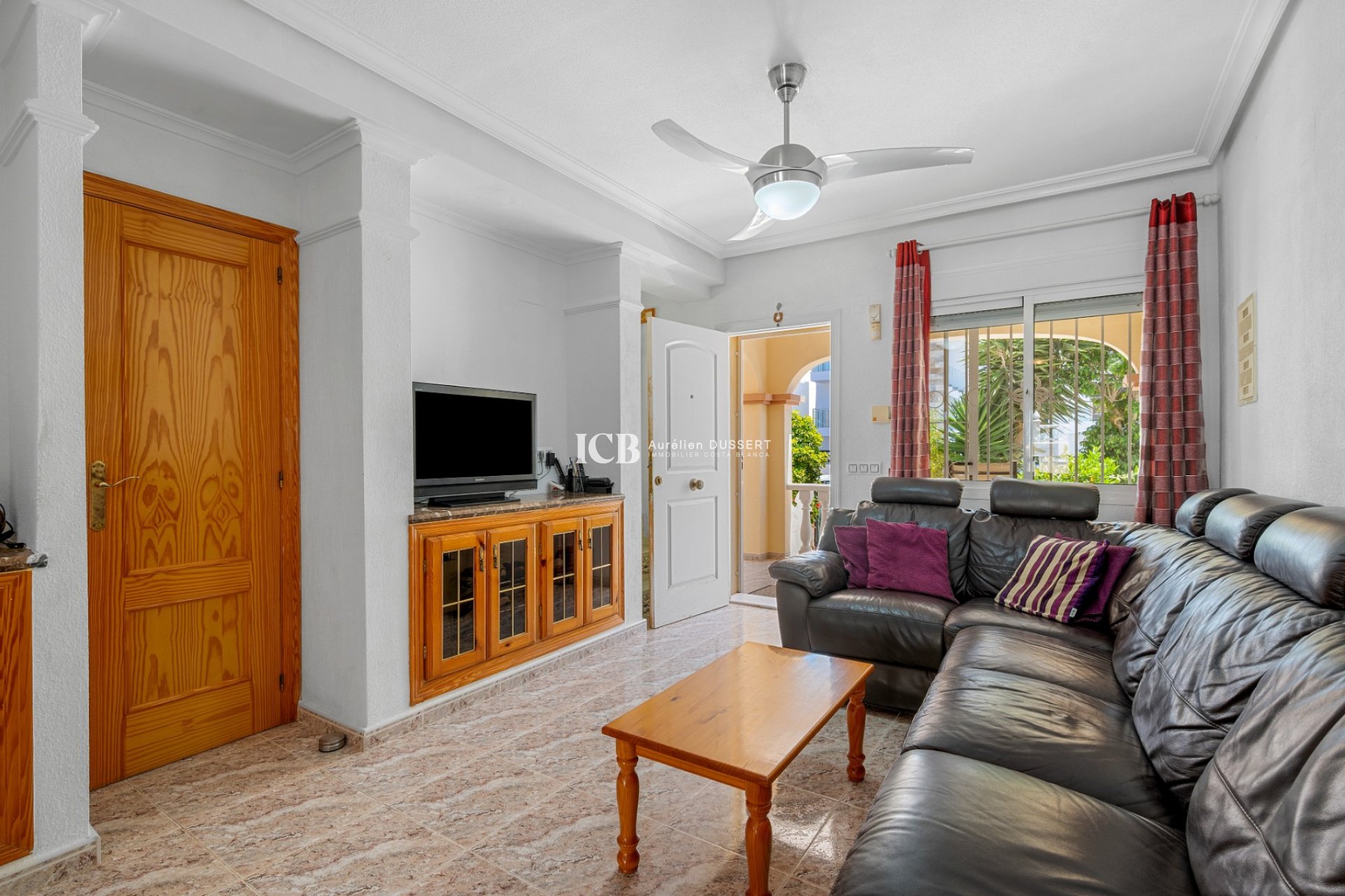 Resale - Townhouse -
Orihuela Costa - La Zenia