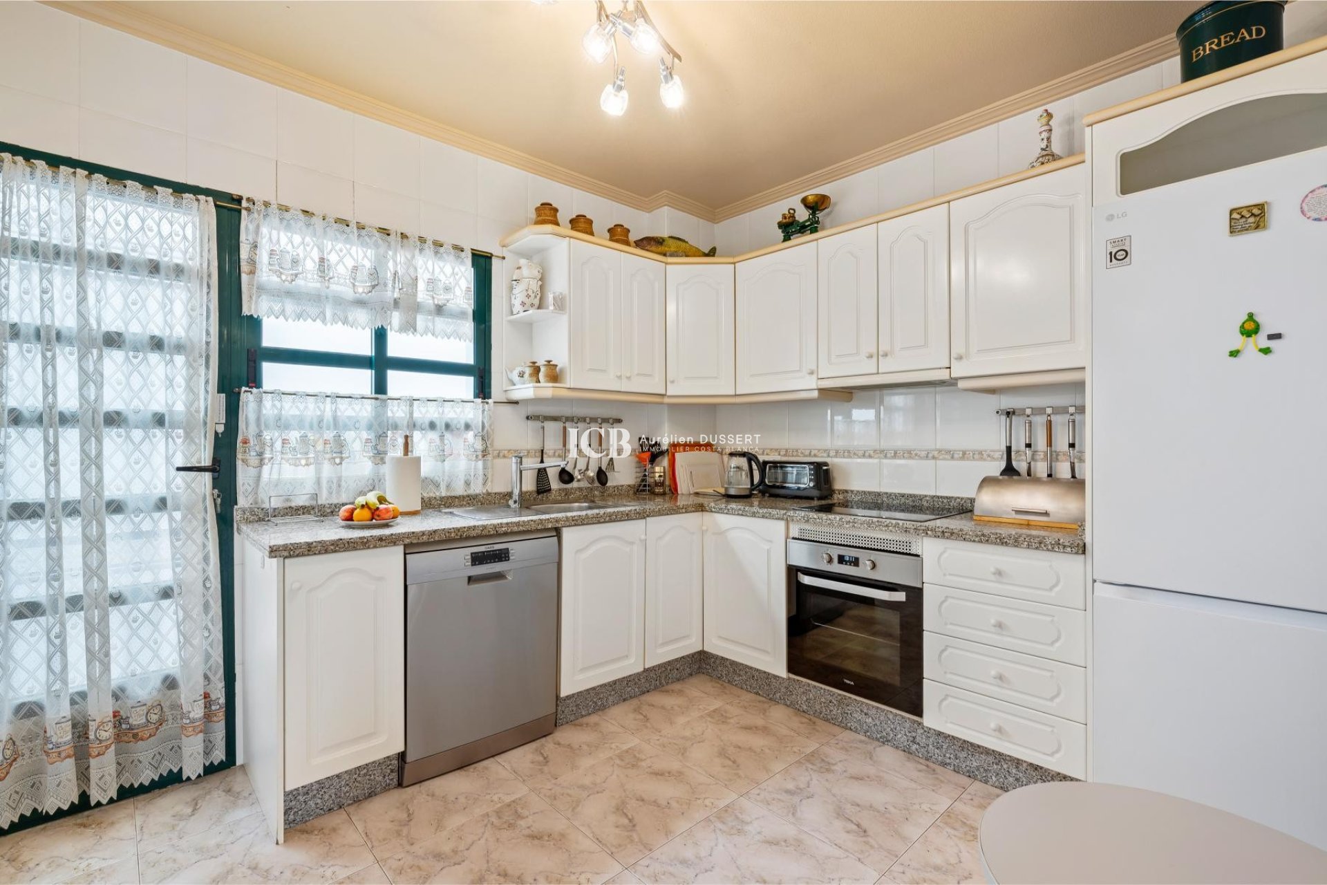 Resale - Townhouse -
Orihuela Costa - La Zenia