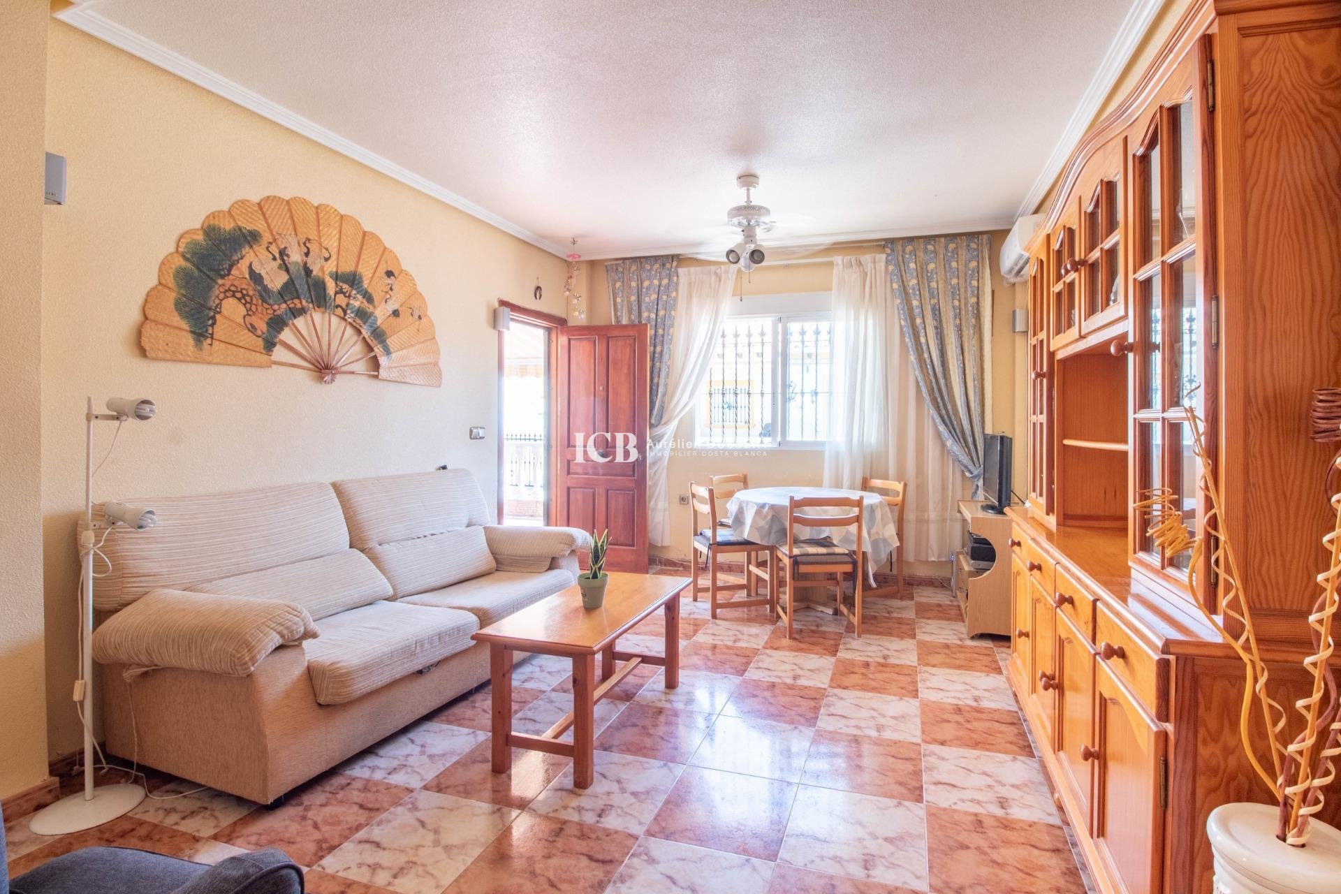 Resale - Townhouse -
Orihuela Costa - La Zenia