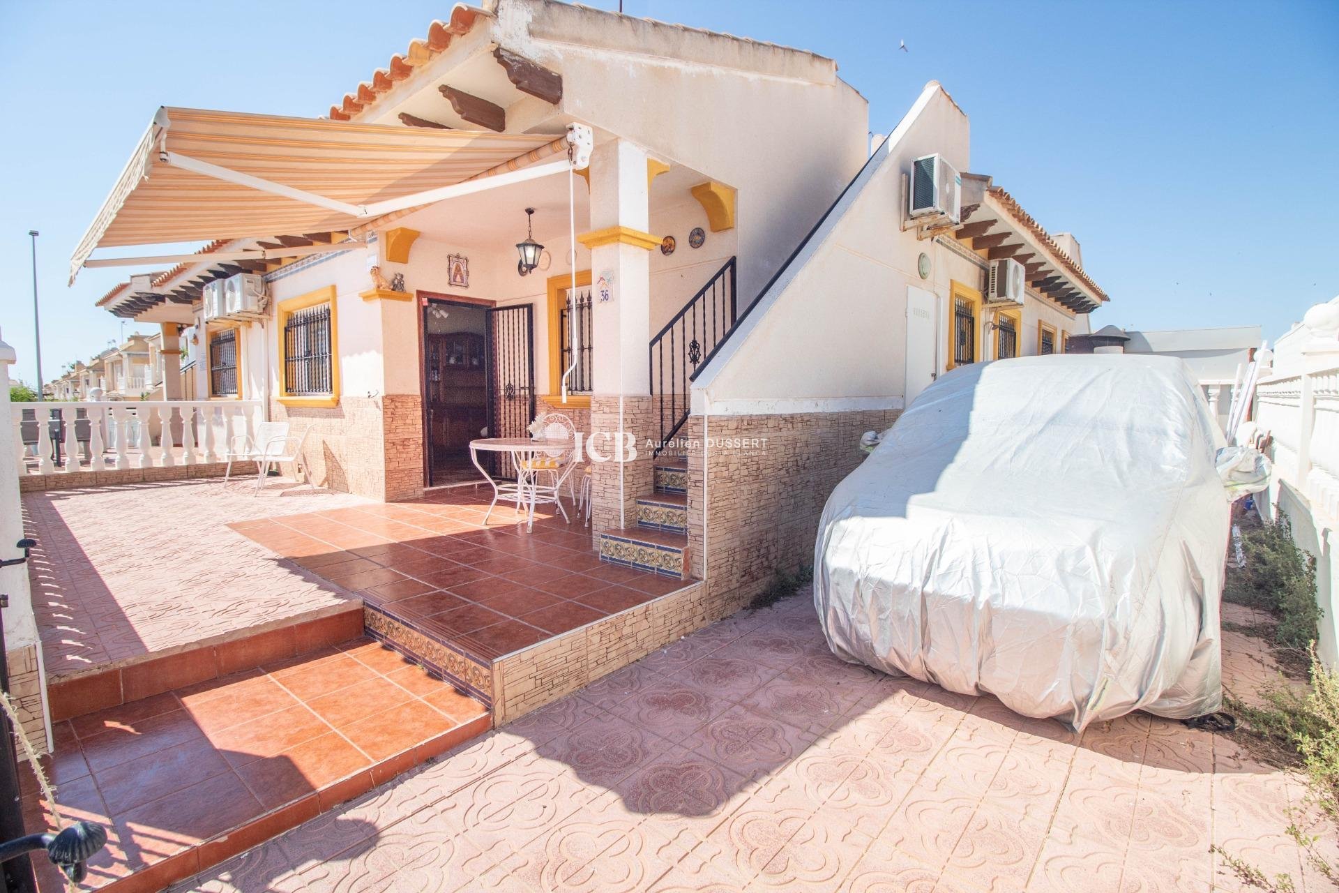 Resale - Townhouse -
Orihuela Costa - La Zenia