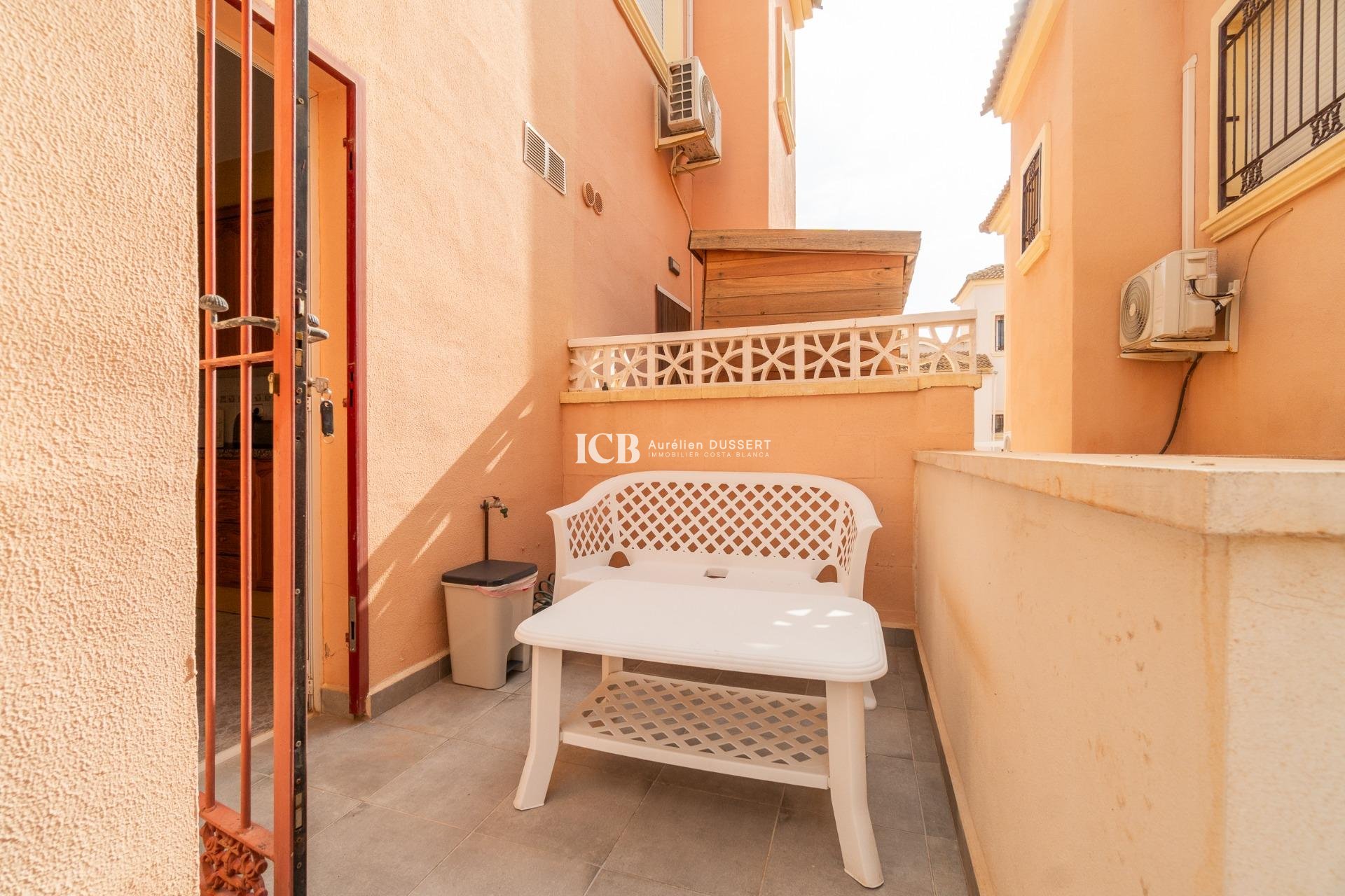 Resale - Townhouse -
Orihuela Costa - La Zenia