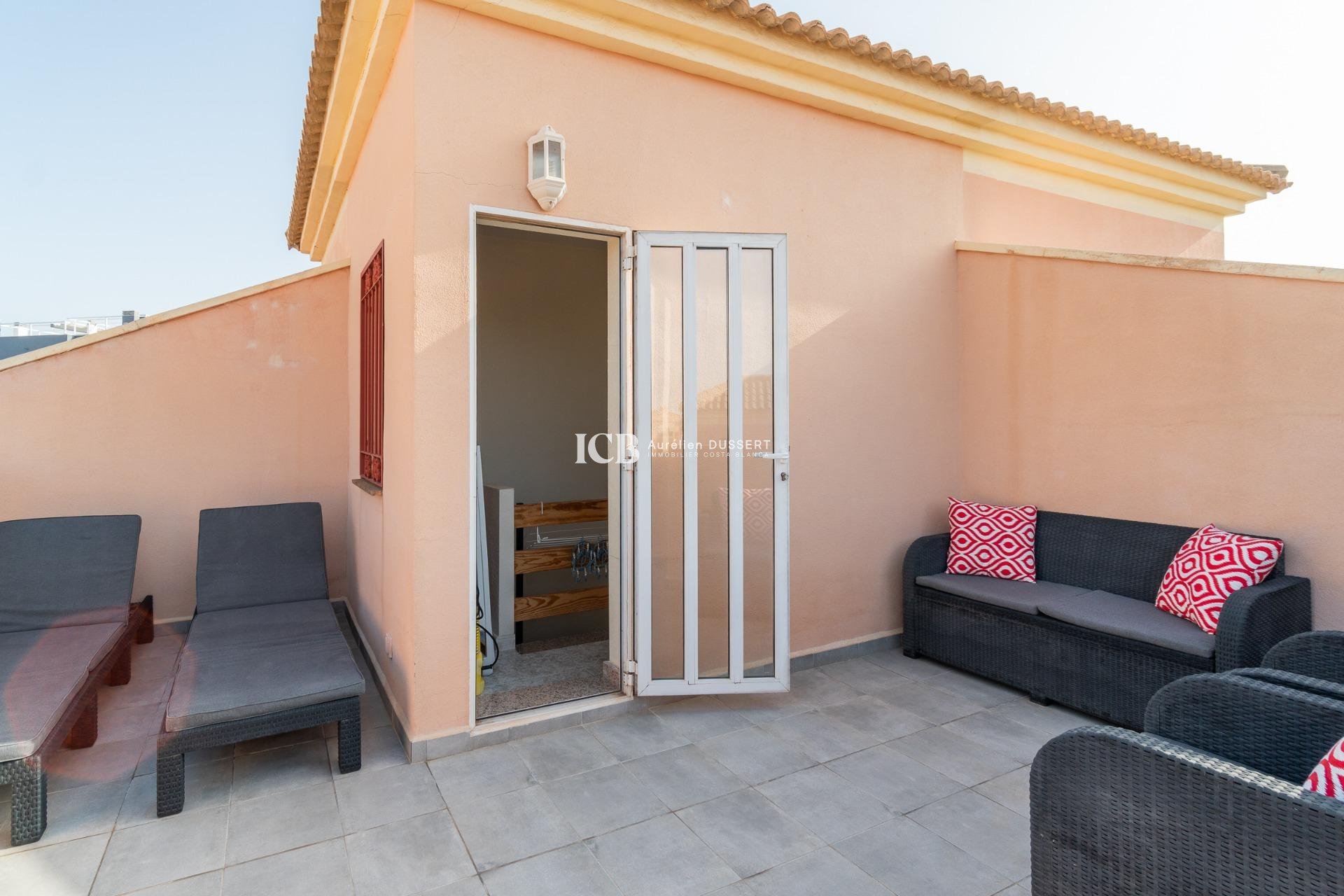 Resale - Townhouse -
Orihuela Costa - La Zenia