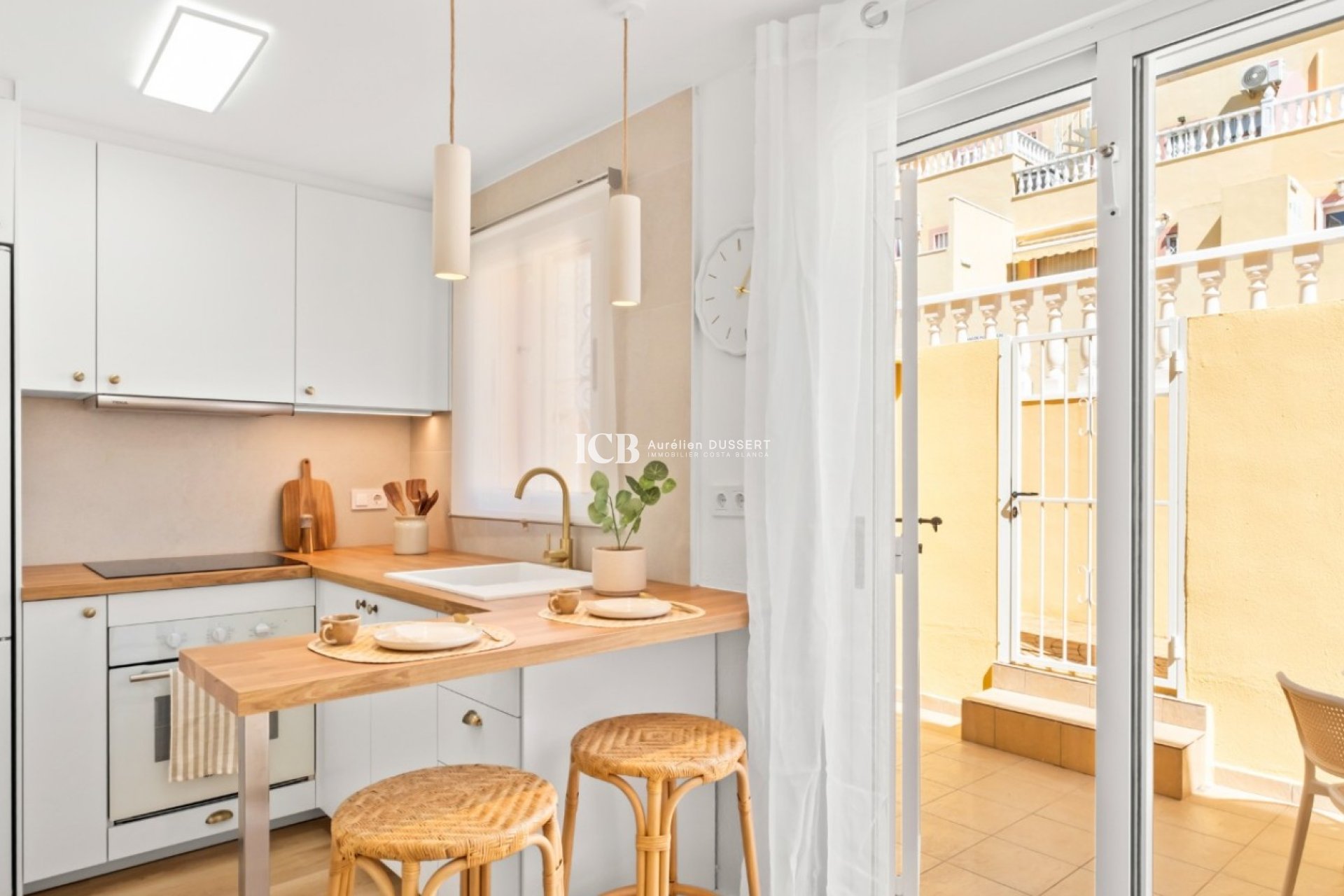 Resale - Townhouse -
Orihuela Costa - Las Filipinas