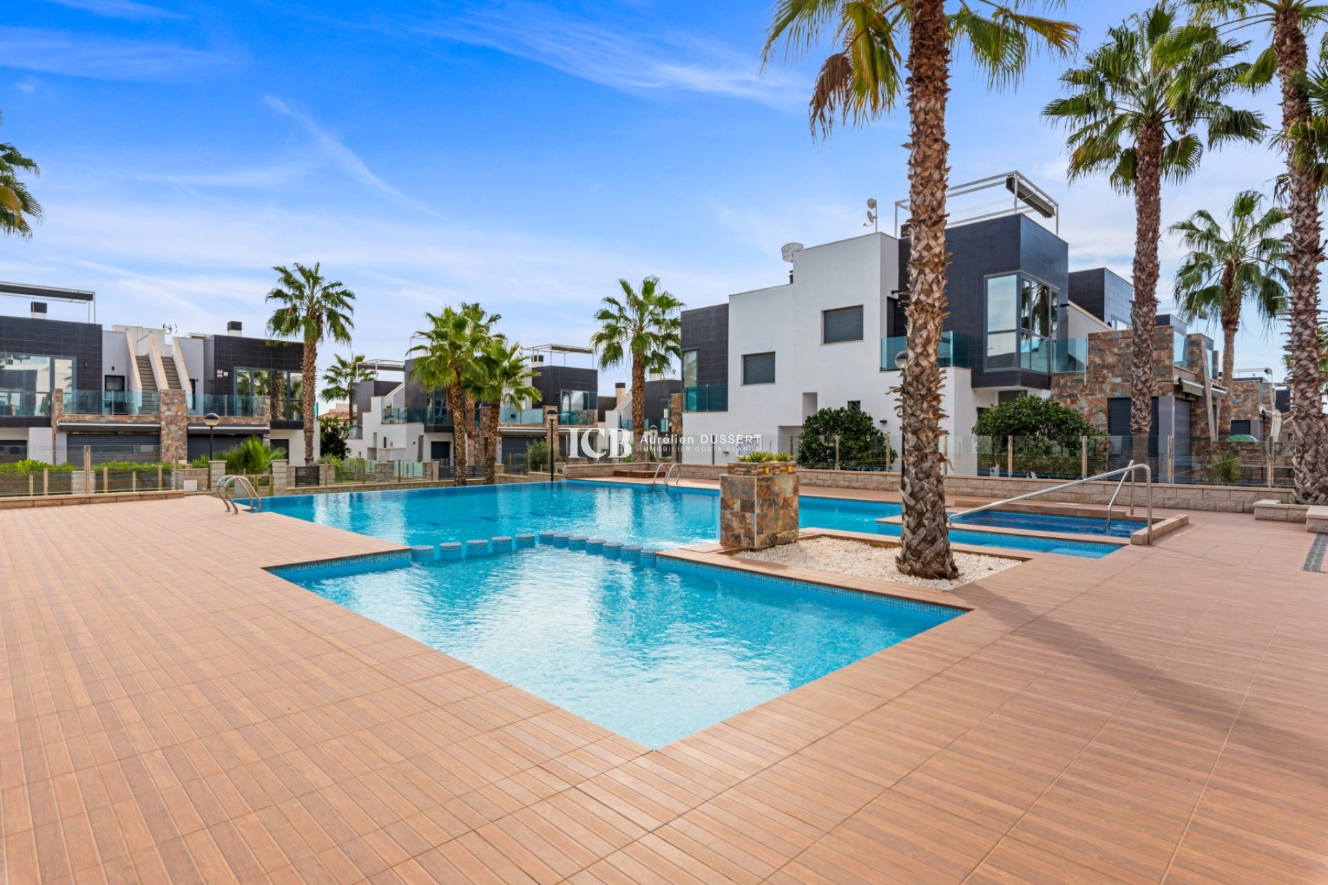 Resale - Townhouse -
Orihuela Costa - Lomas de Cabo Roig