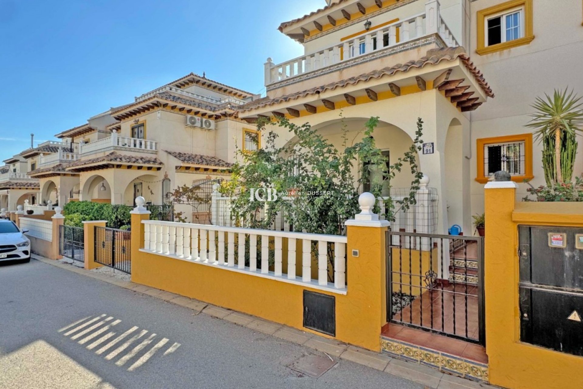 Resale - Townhouse -
Orihuela Costa - Lomas de Cabo Roig