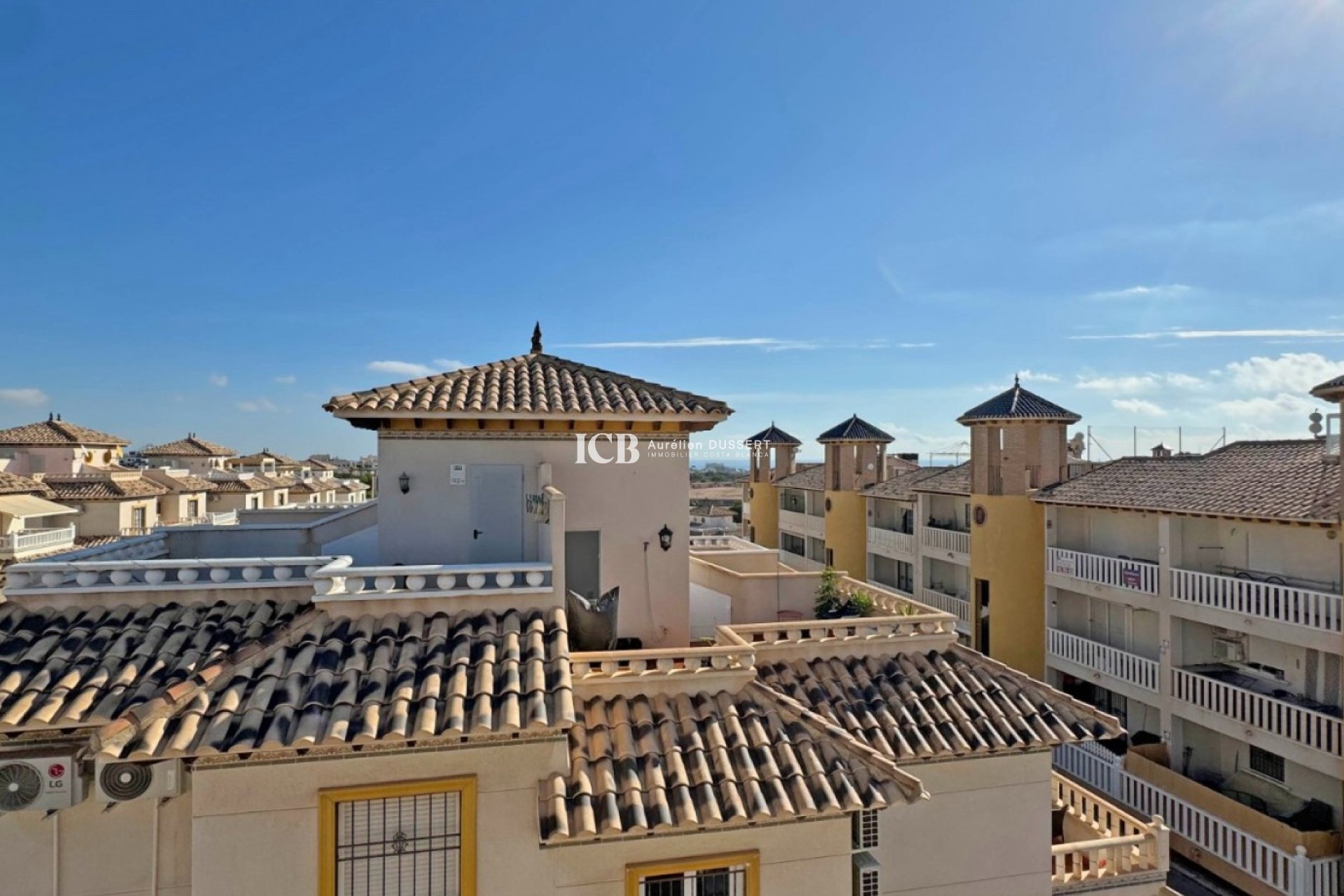 Resale - Townhouse -
Orihuela Costa - Lomas de Cabo Roig