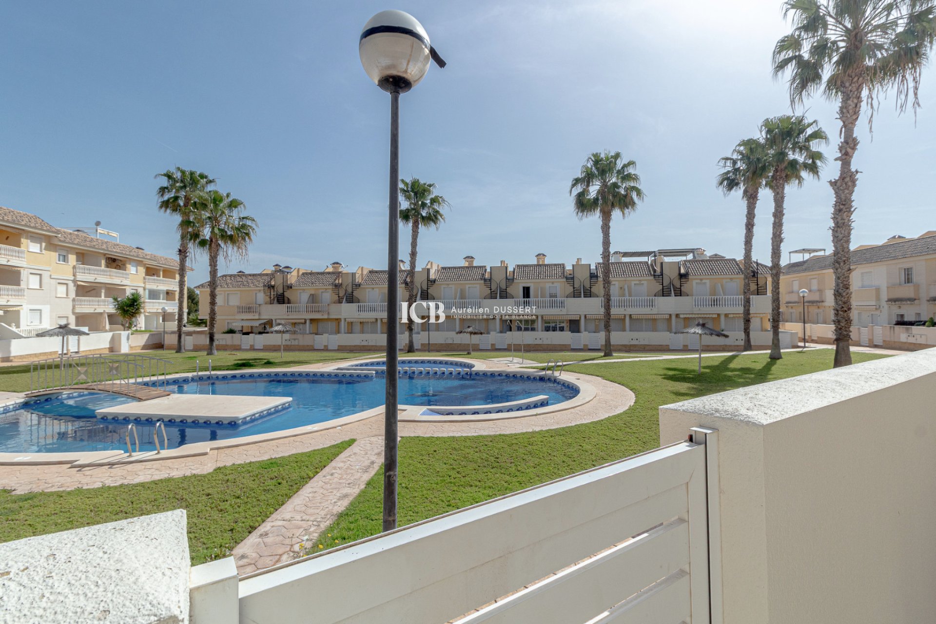 Resale - Townhouse -
Orihuela Costa - Lomas de Cabo Roig