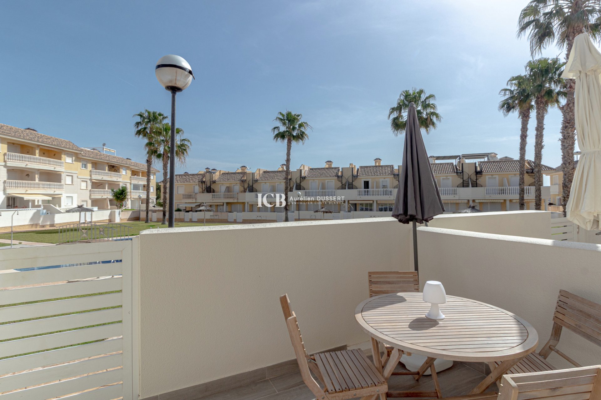 Resale - Townhouse -
Orihuela Costa - Lomas de Cabo Roig