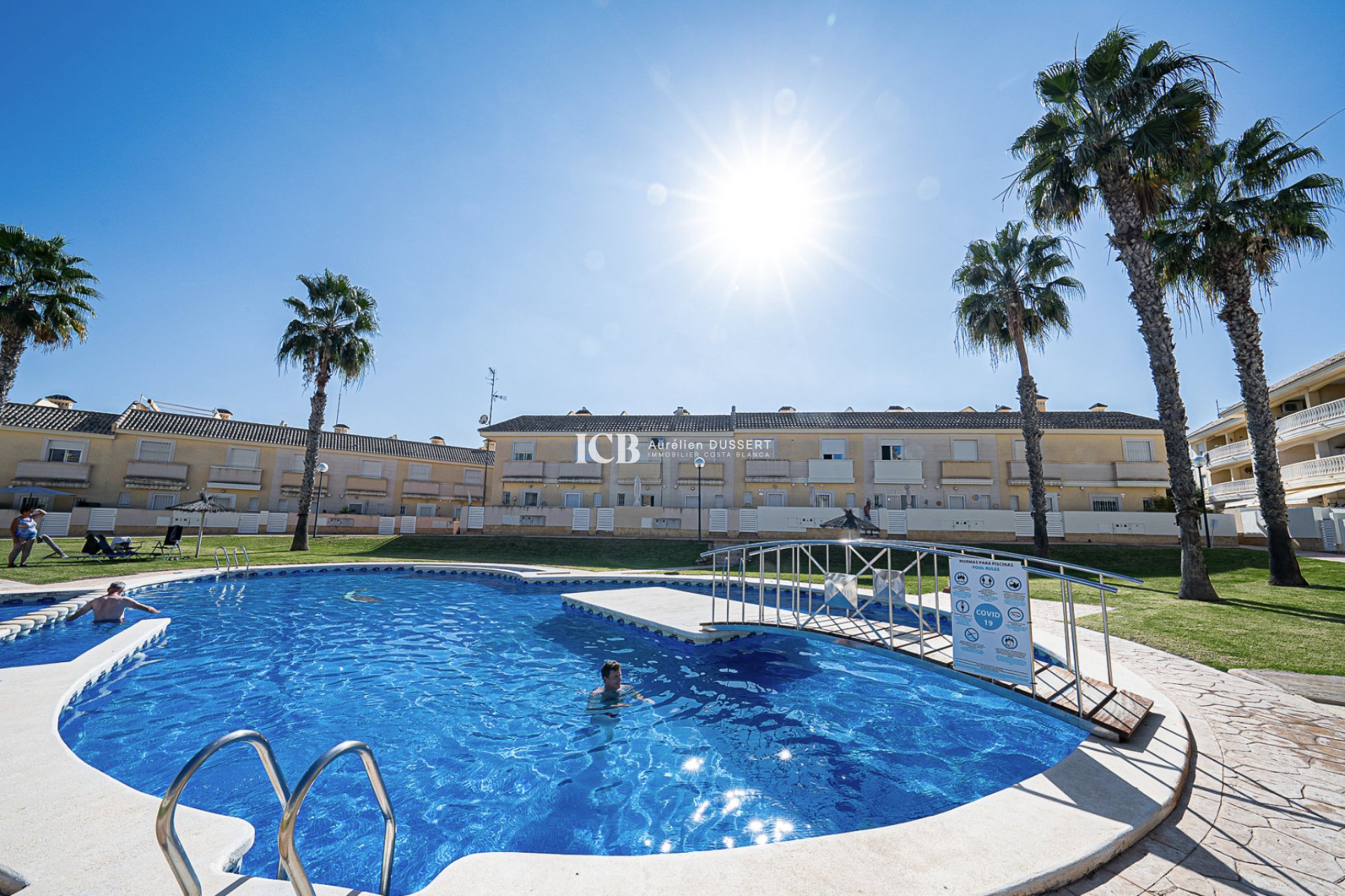Resale - Townhouse -
Orihuela Costa - Lomas de Cabo Roig