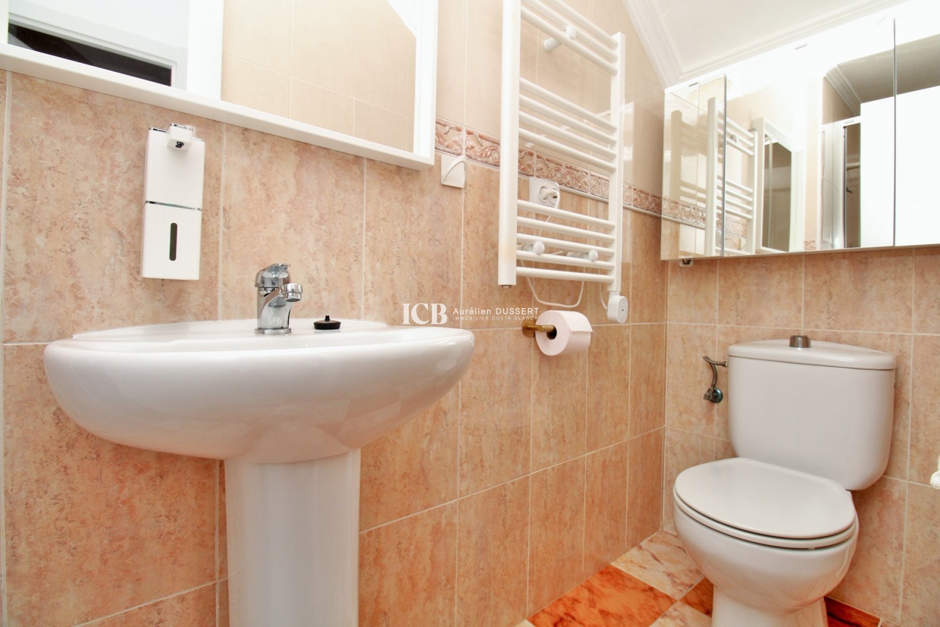 Resale - Townhouse -
Orihuela Costa - Lomas de Cabo Roig