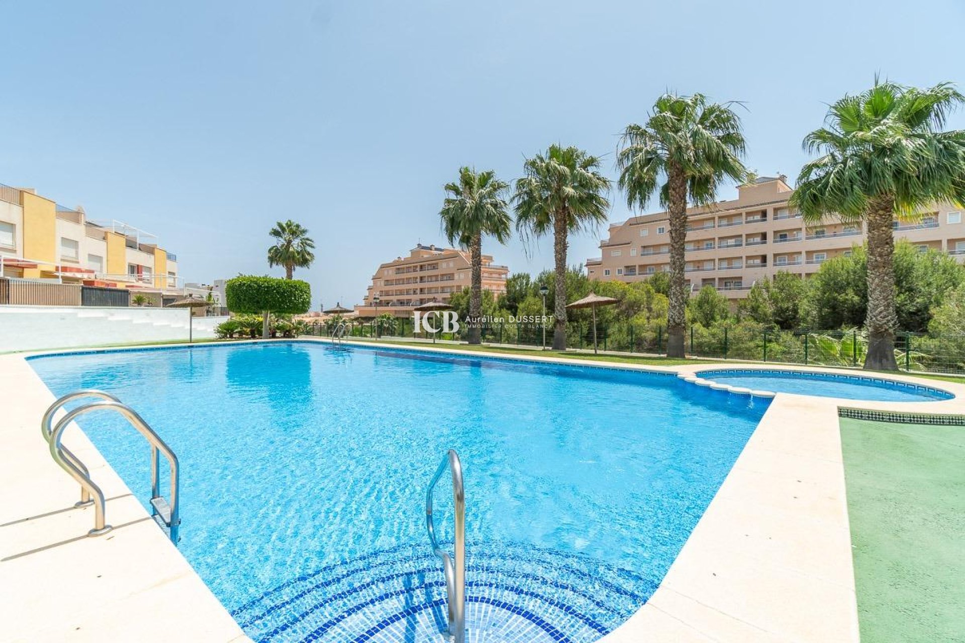 Resale - Townhouse -
Orihuela Costa - Los Dolses