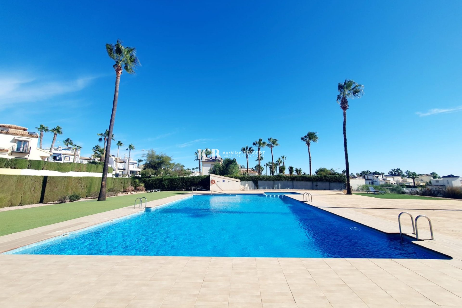 Resale - Townhouse -
Orihuela Costa - Los Dolses