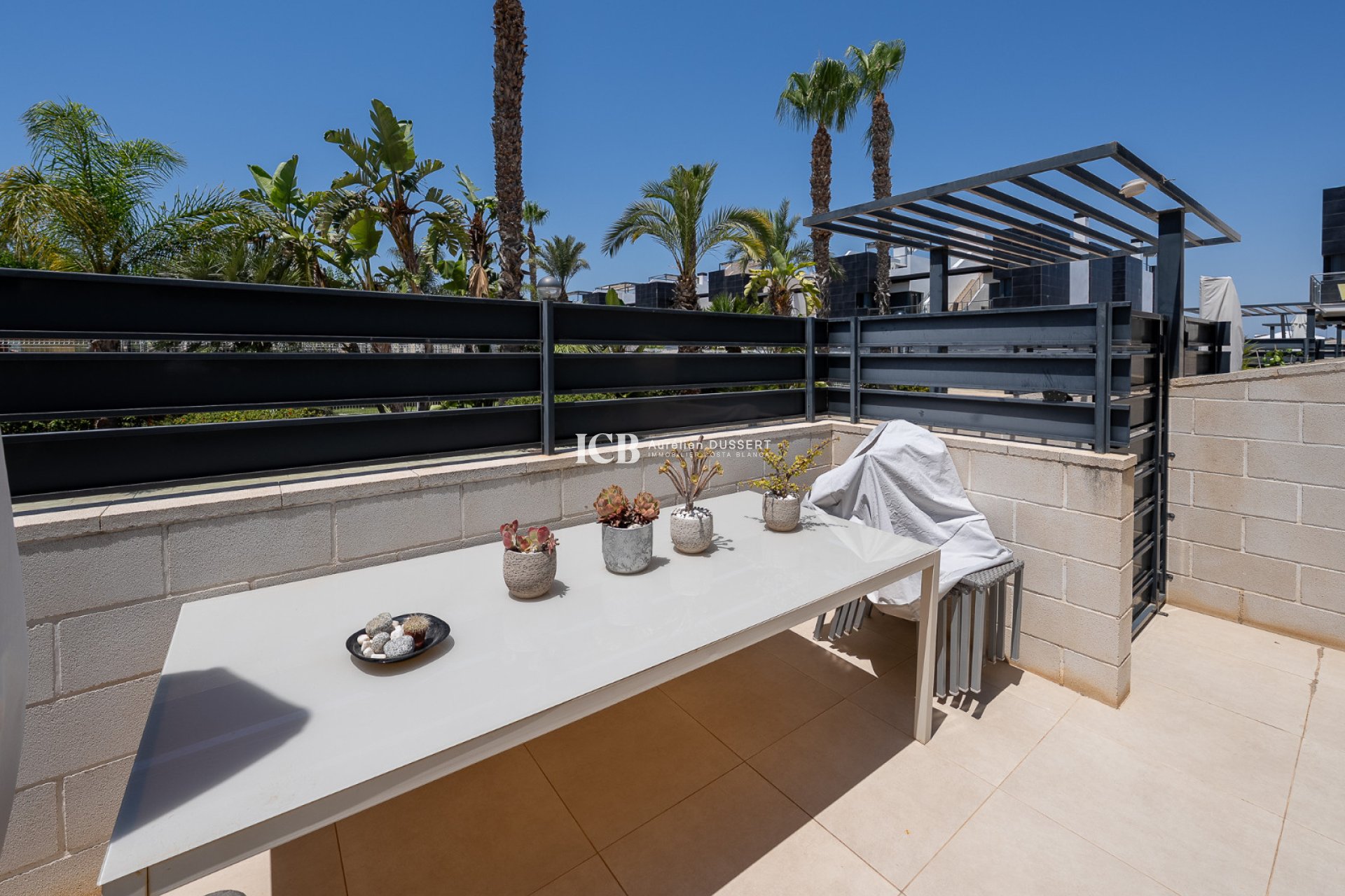 Resale - Townhouse -
Orihuela Costa - Los Dolses