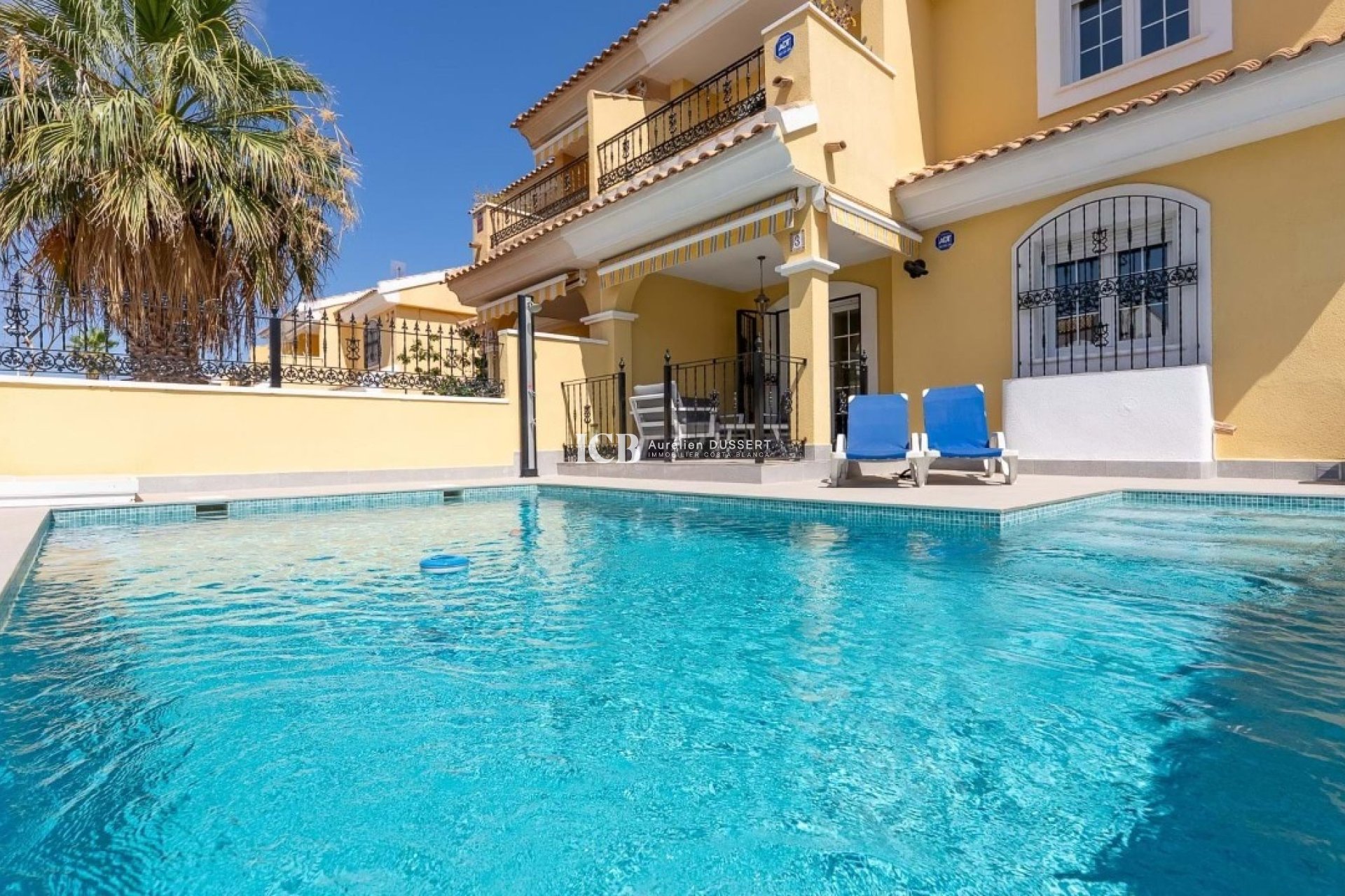 Resale - Townhouse -
Orihuela Costa - Los Dolses