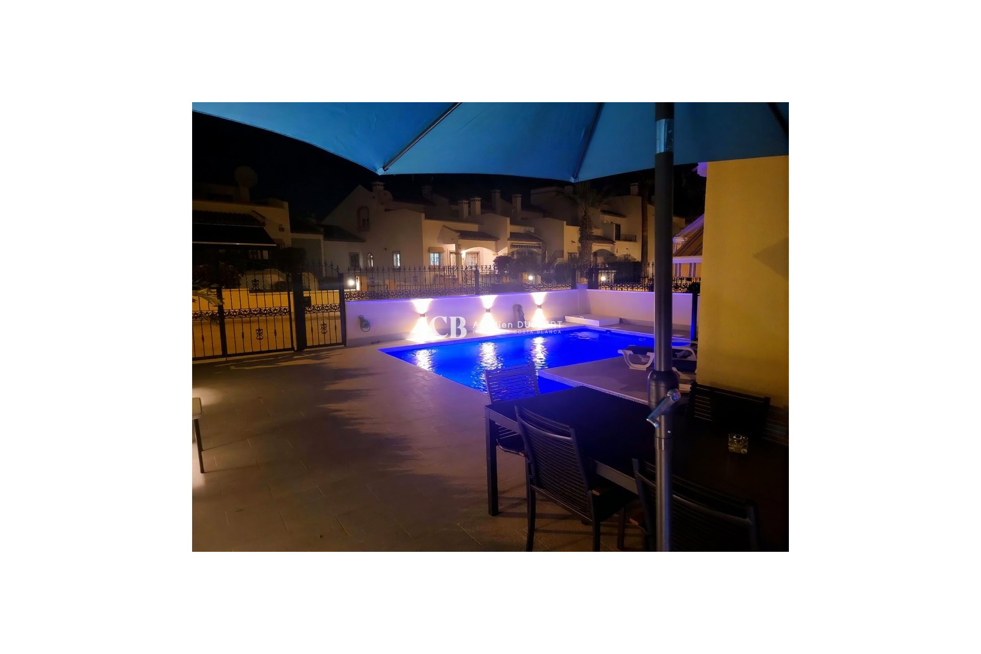 Resale - Townhouse -
Orihuela Costa - Los Dolses