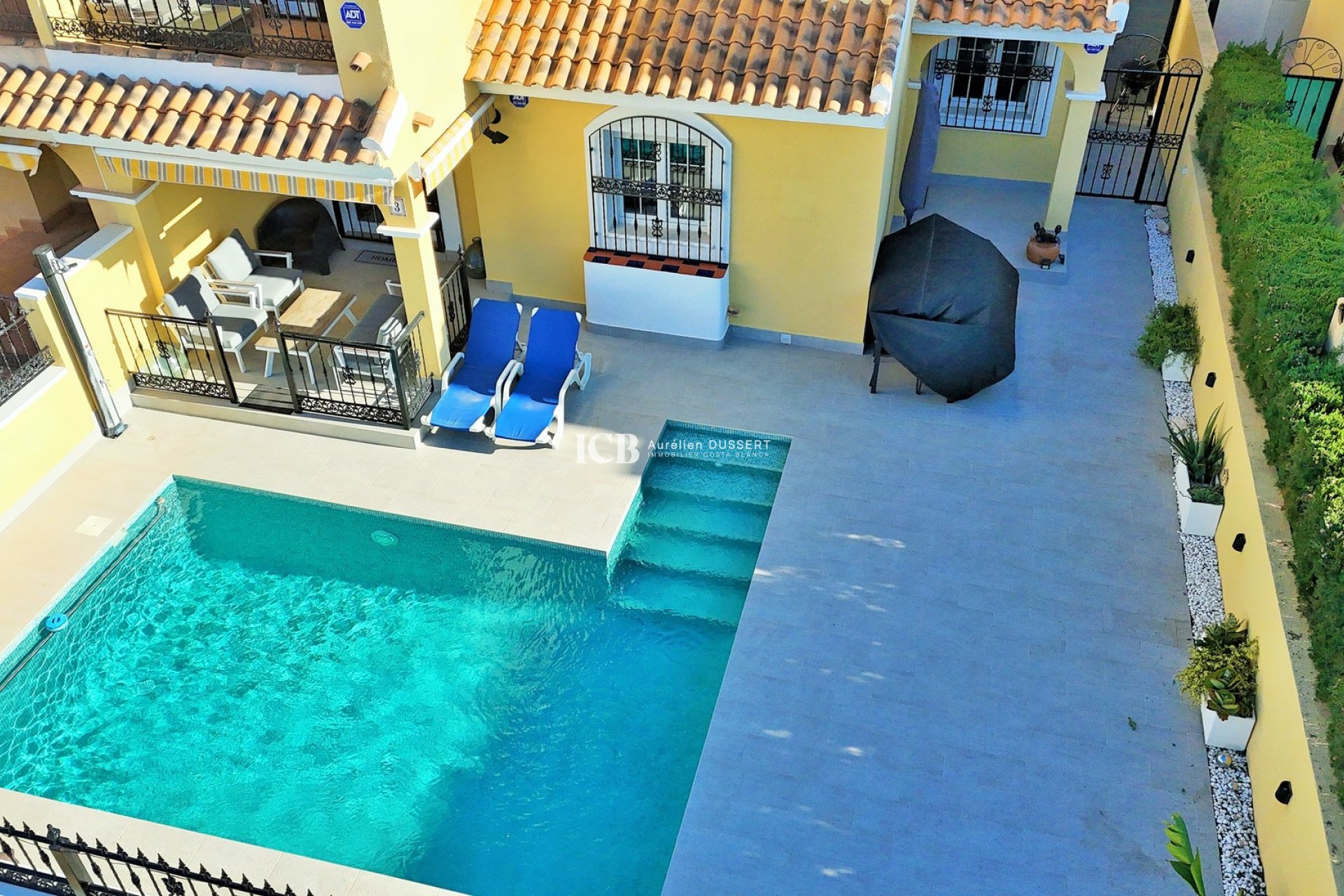 Resale - Townhouse -
Orihuela Costa - Los Dolses